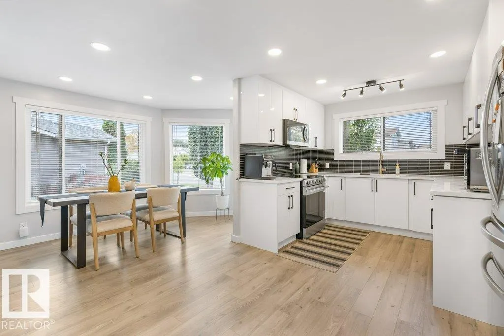 67 ARLINGTON Drive