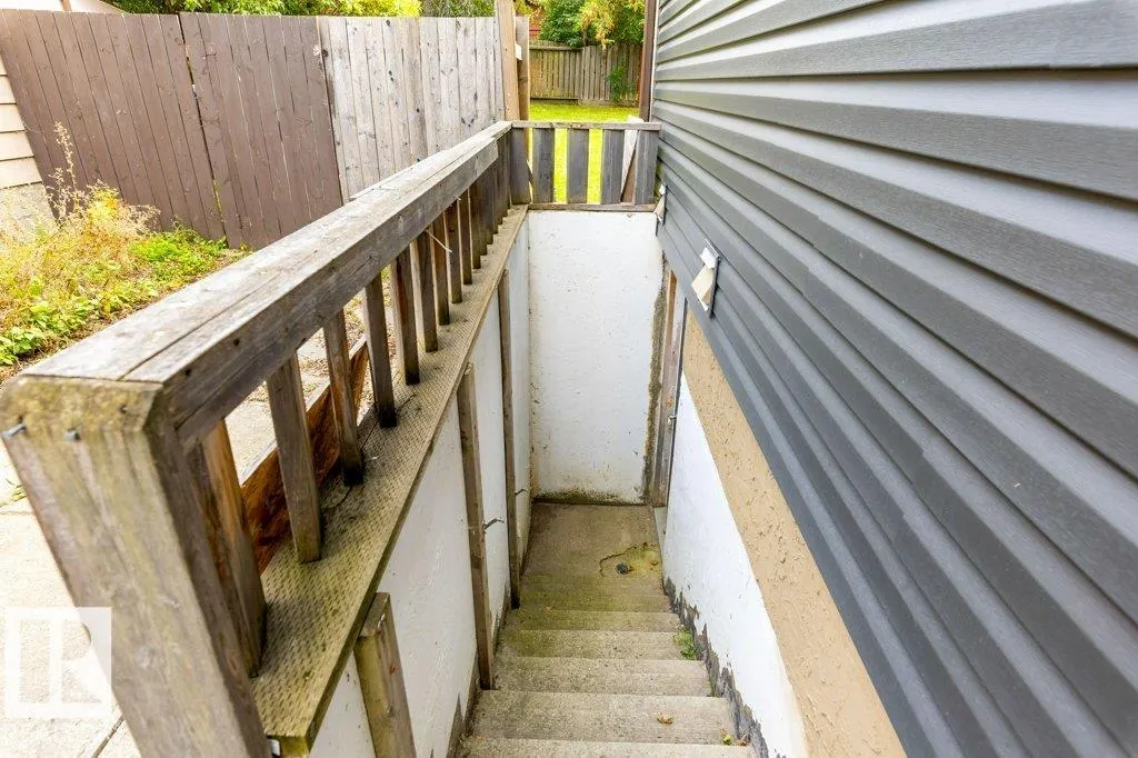 67 ARLINGTON Drive