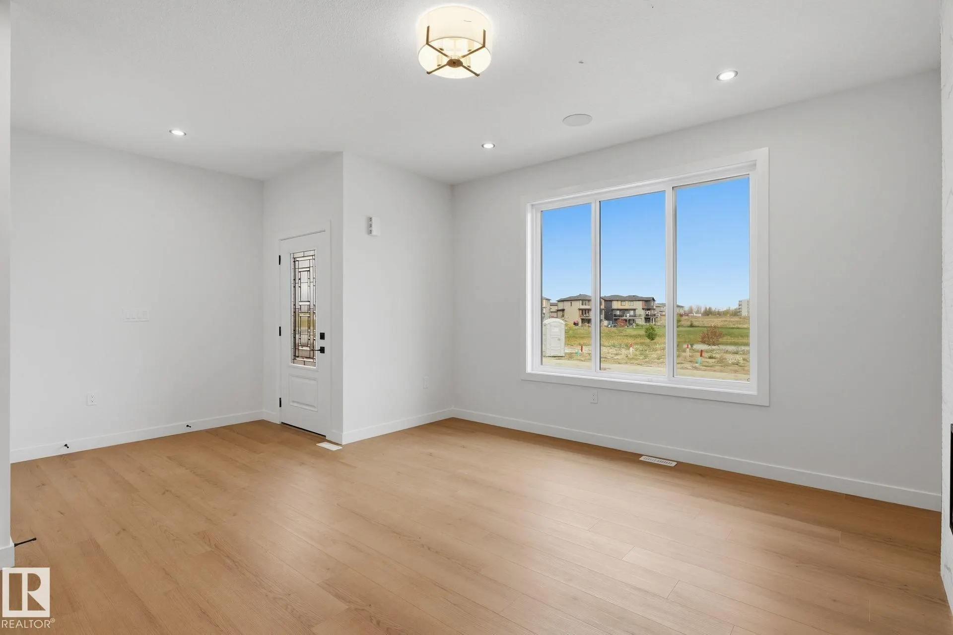 11 Tilia Place