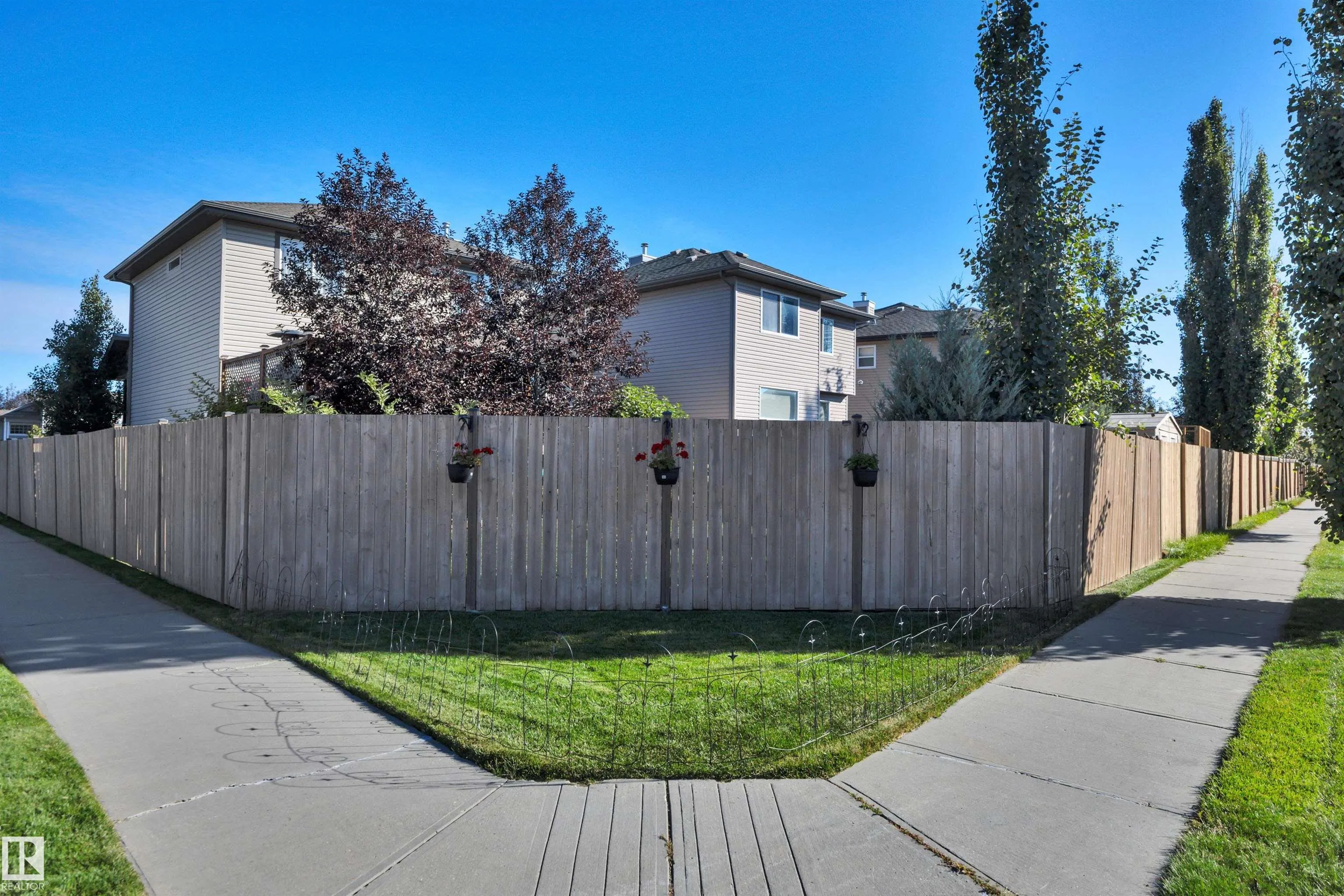 141 ACACIA Circle