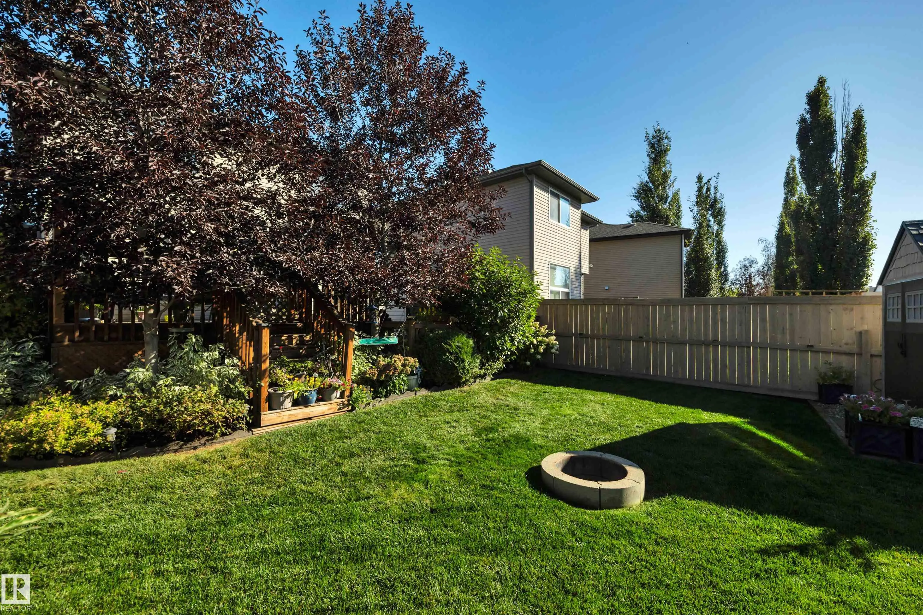 141 ACACIA Circle