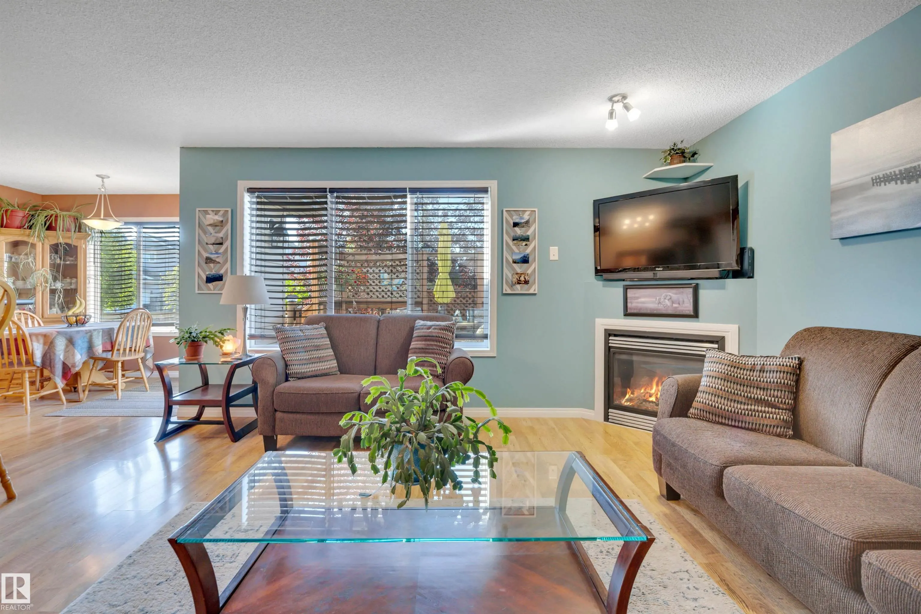 141 ACACIA Circle