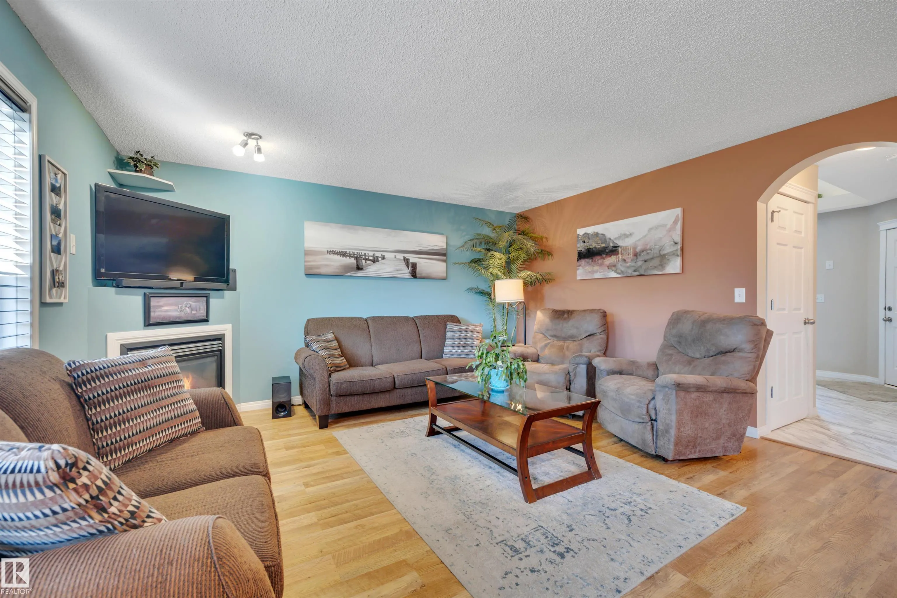 141 ACACIA Circle