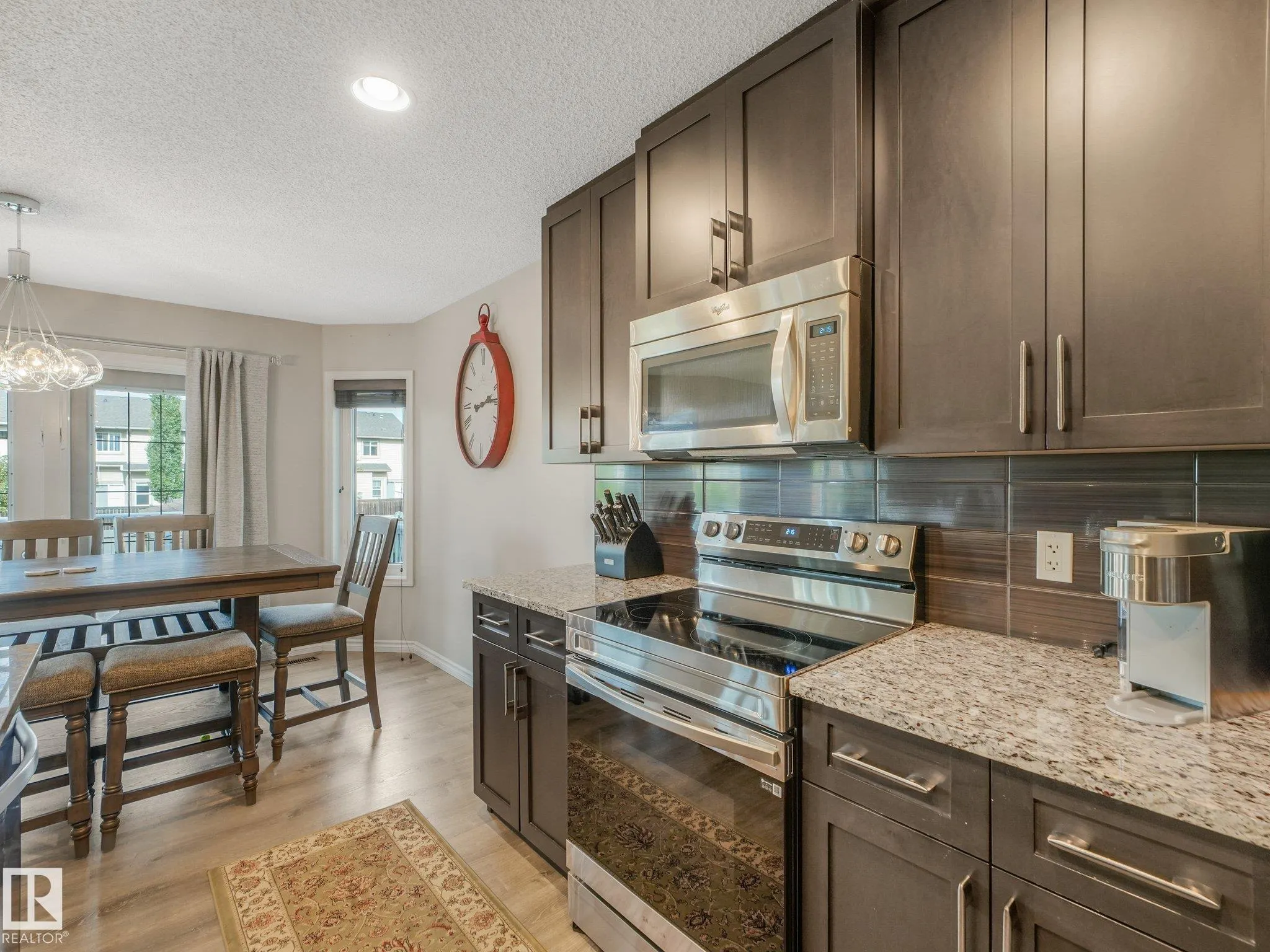 219 SILVERSTONE Crescent