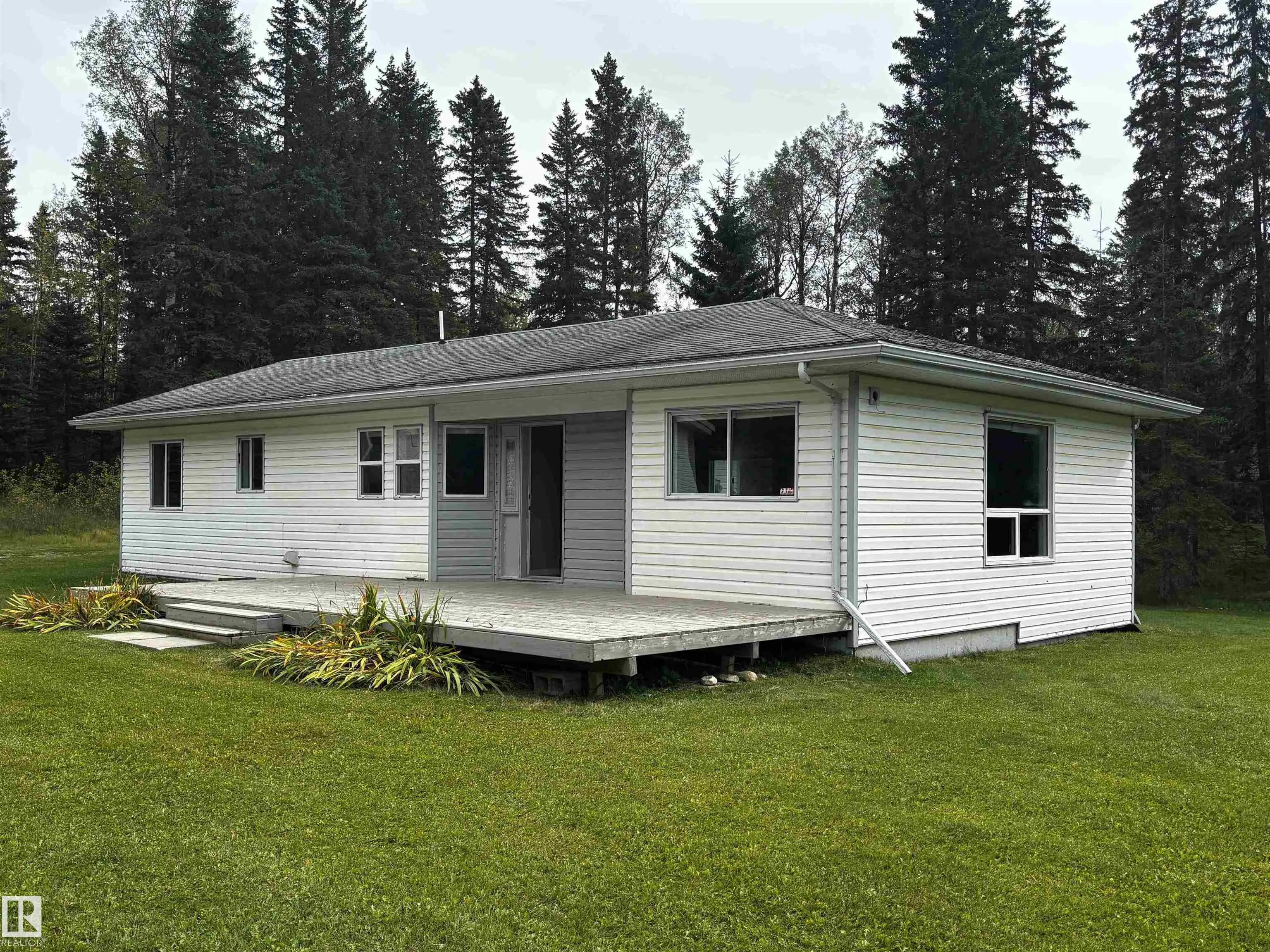 55029 HWY 761