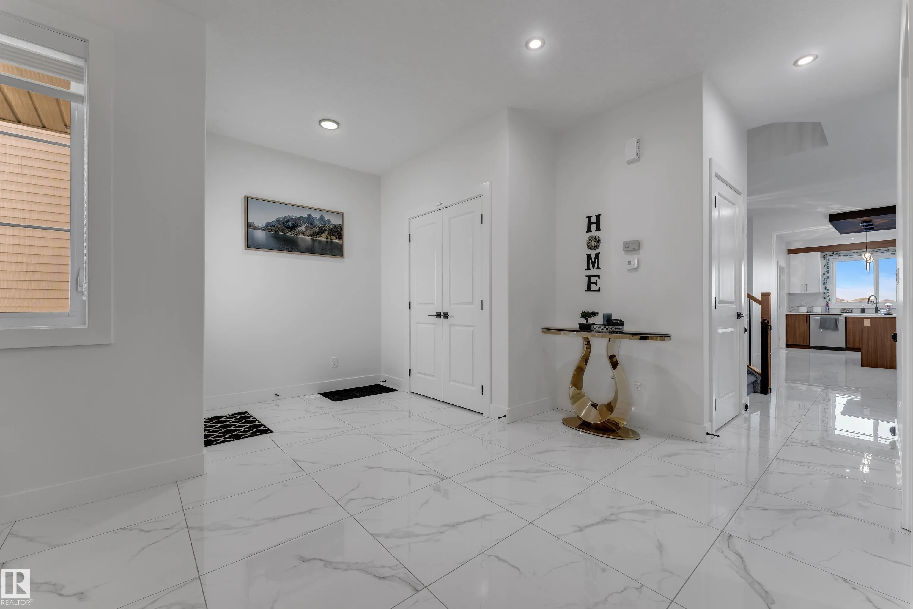 6502 42 ave
