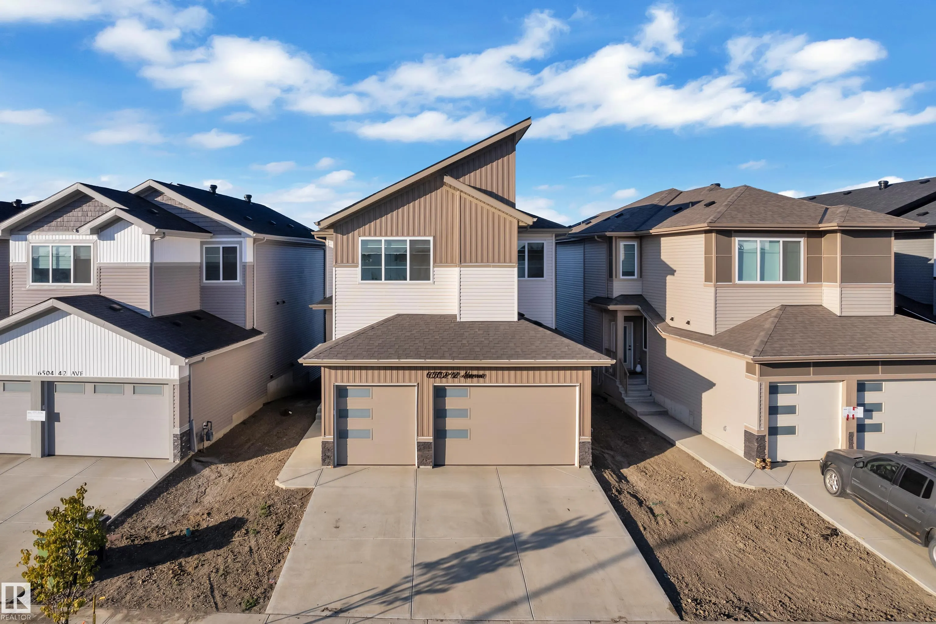 6502 42 ave