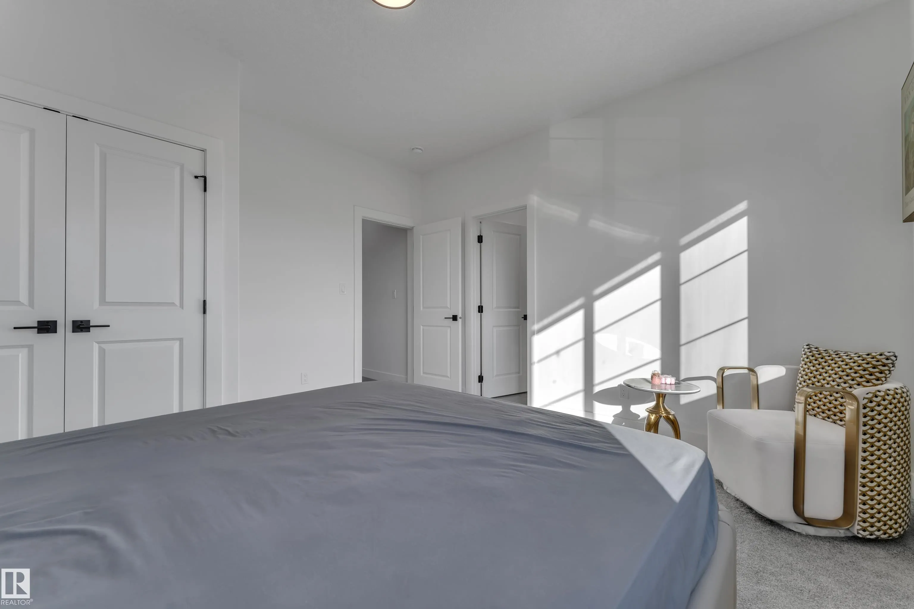 6502 42 ave