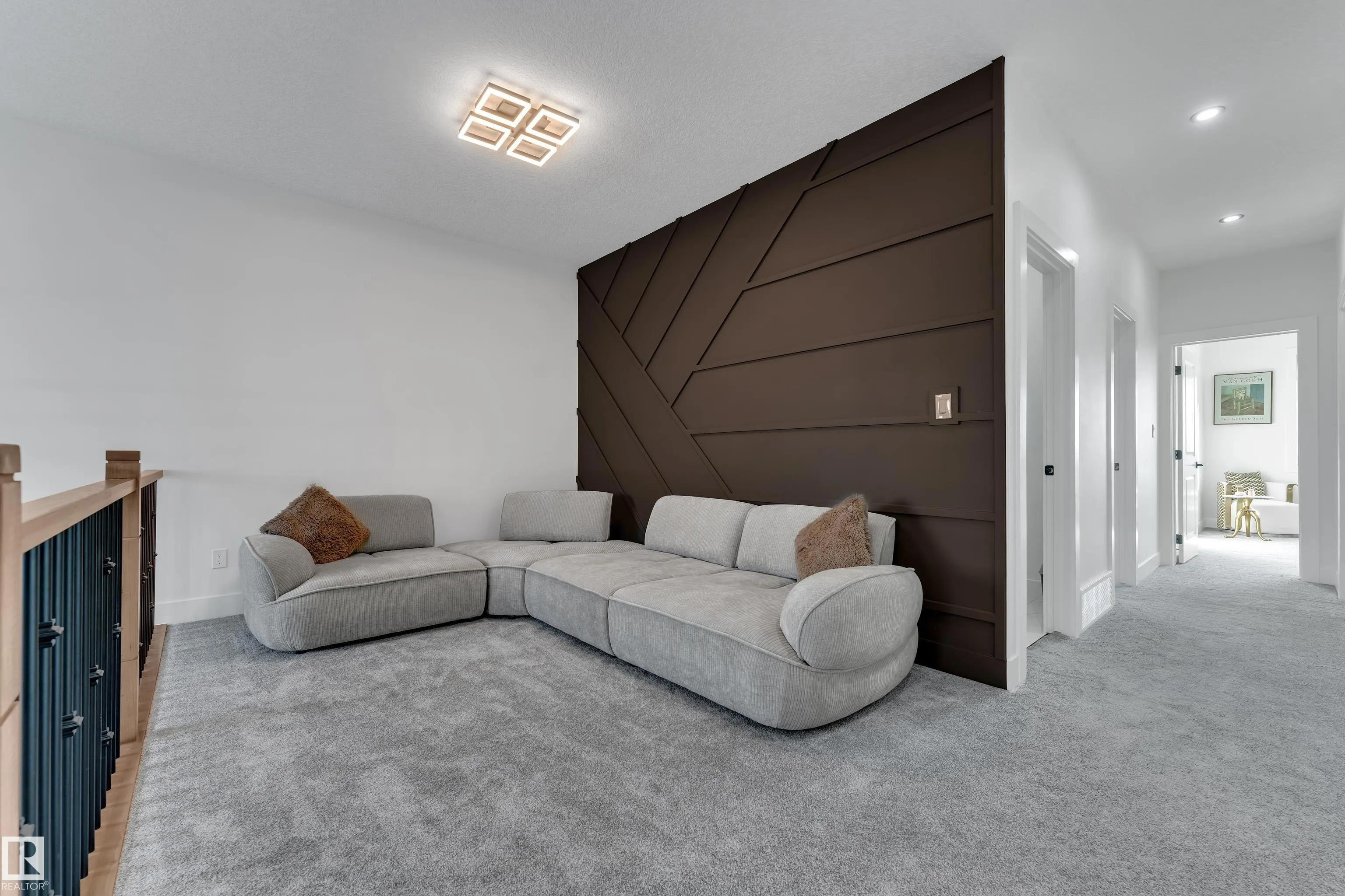 6502 42 ave