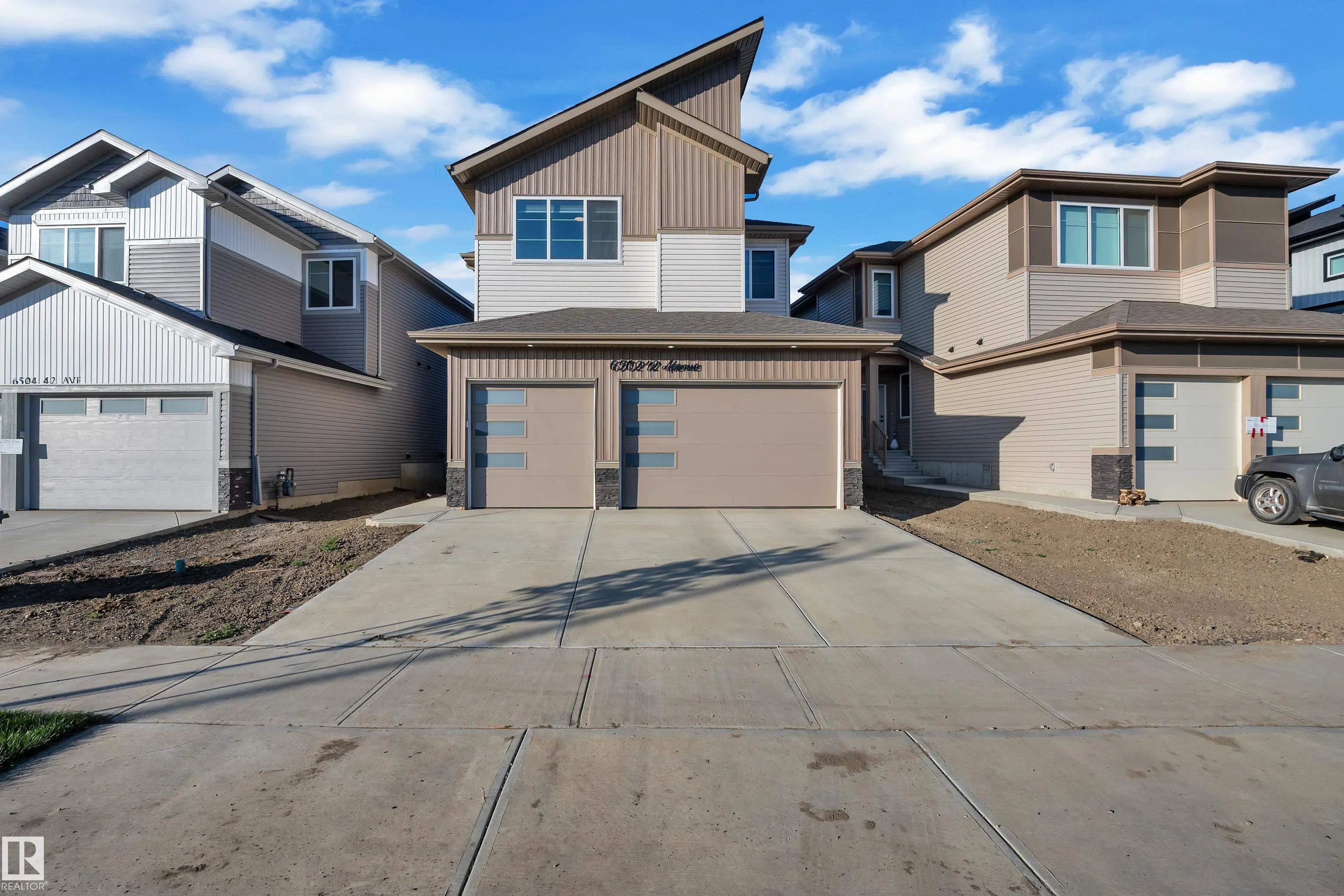 6502 42 ave