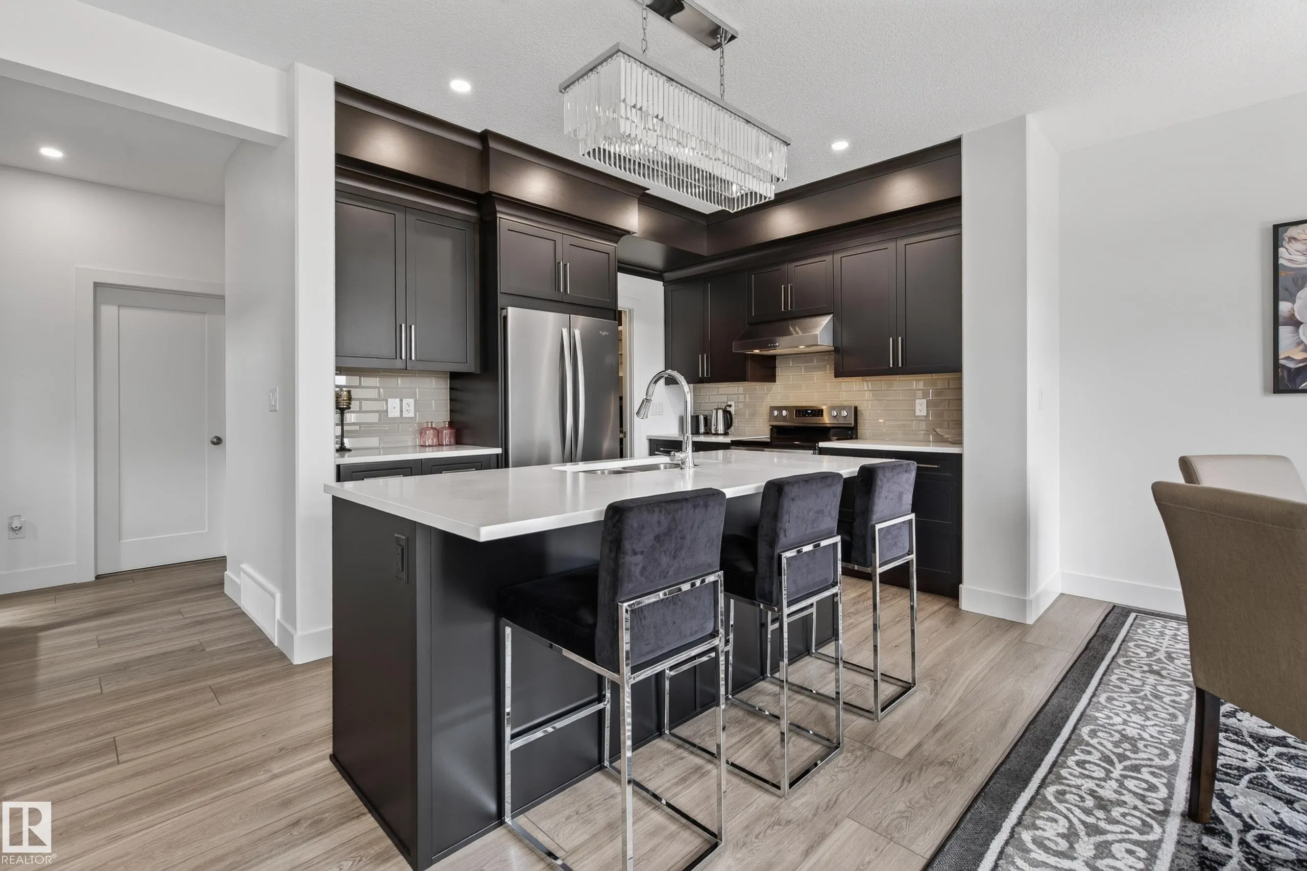61 ENCORE Crescent