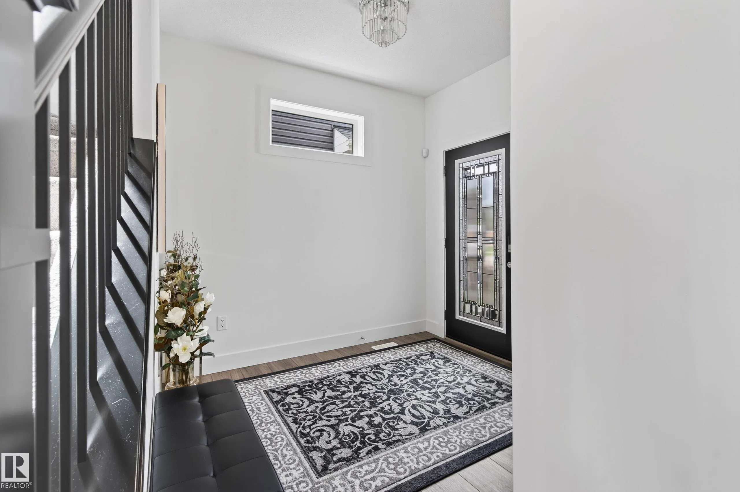 61 ENCORE Crescent