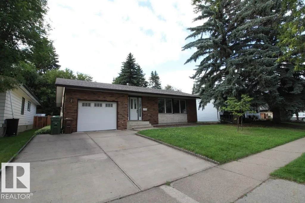 44 ARLINGTON Drive
