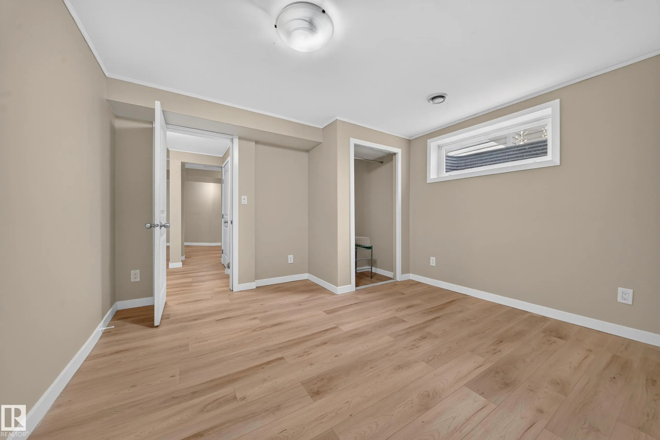 7836 7 AVE SW