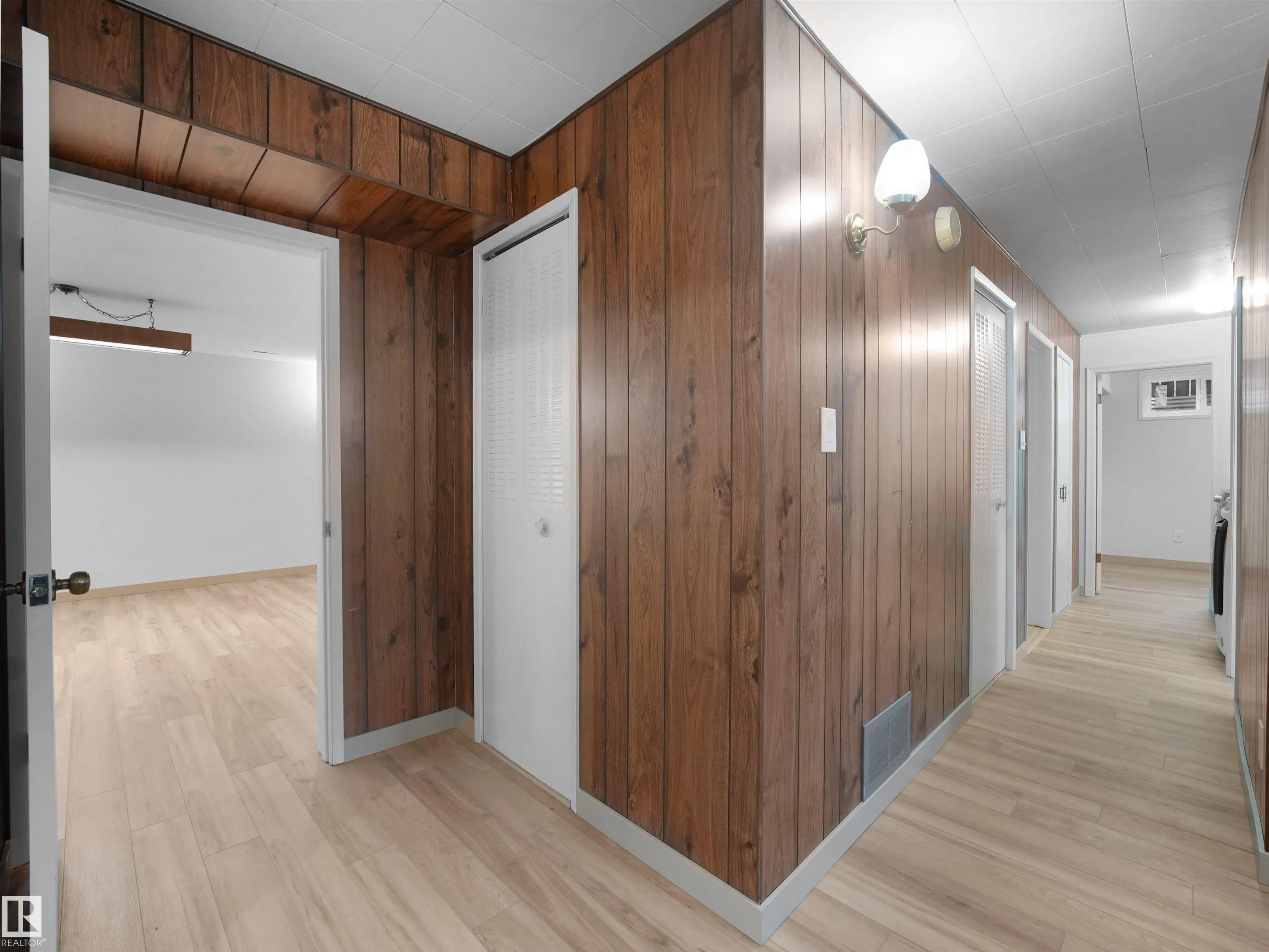 10307 135 Avenue