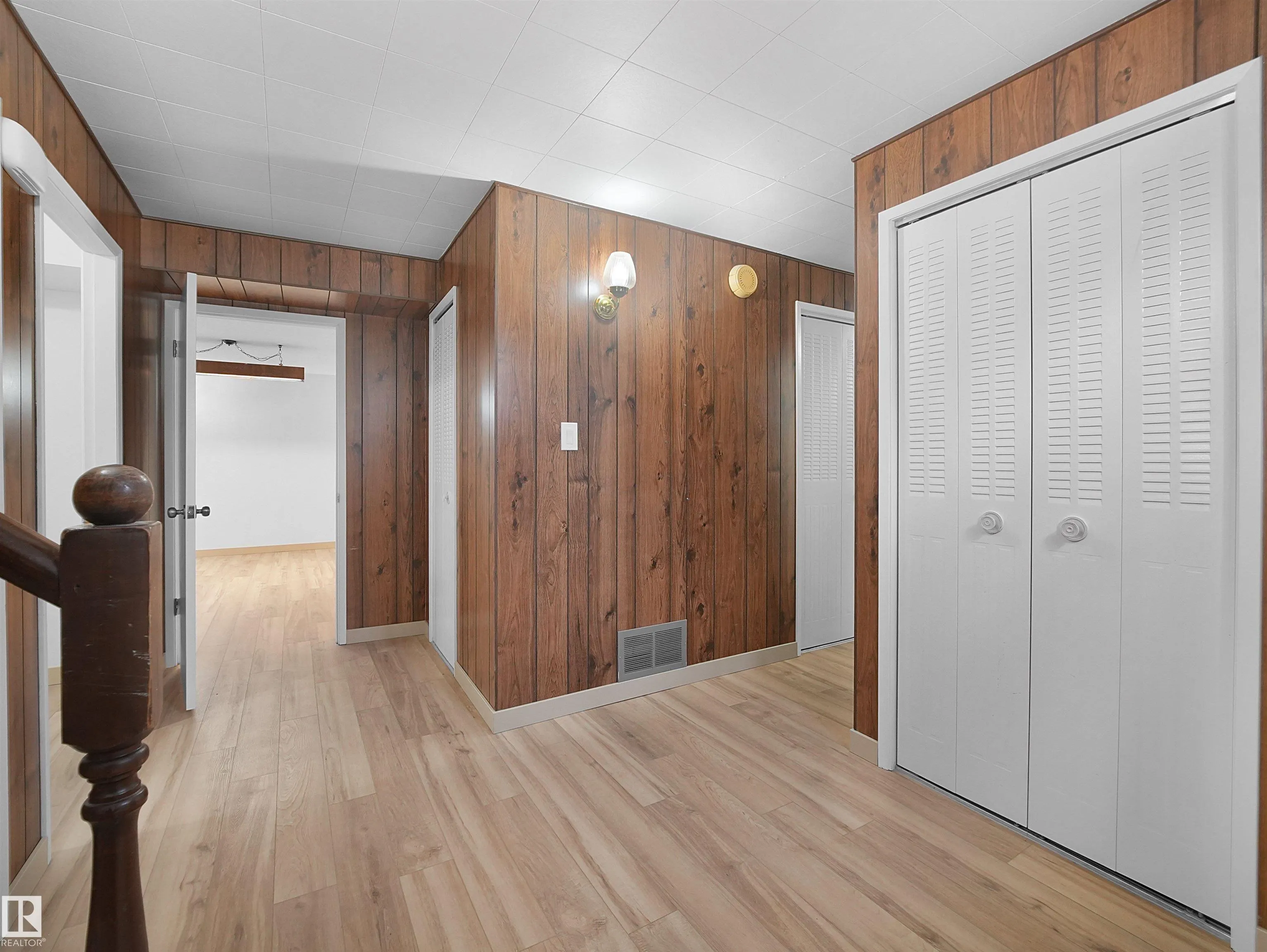 10307 135 Avenue