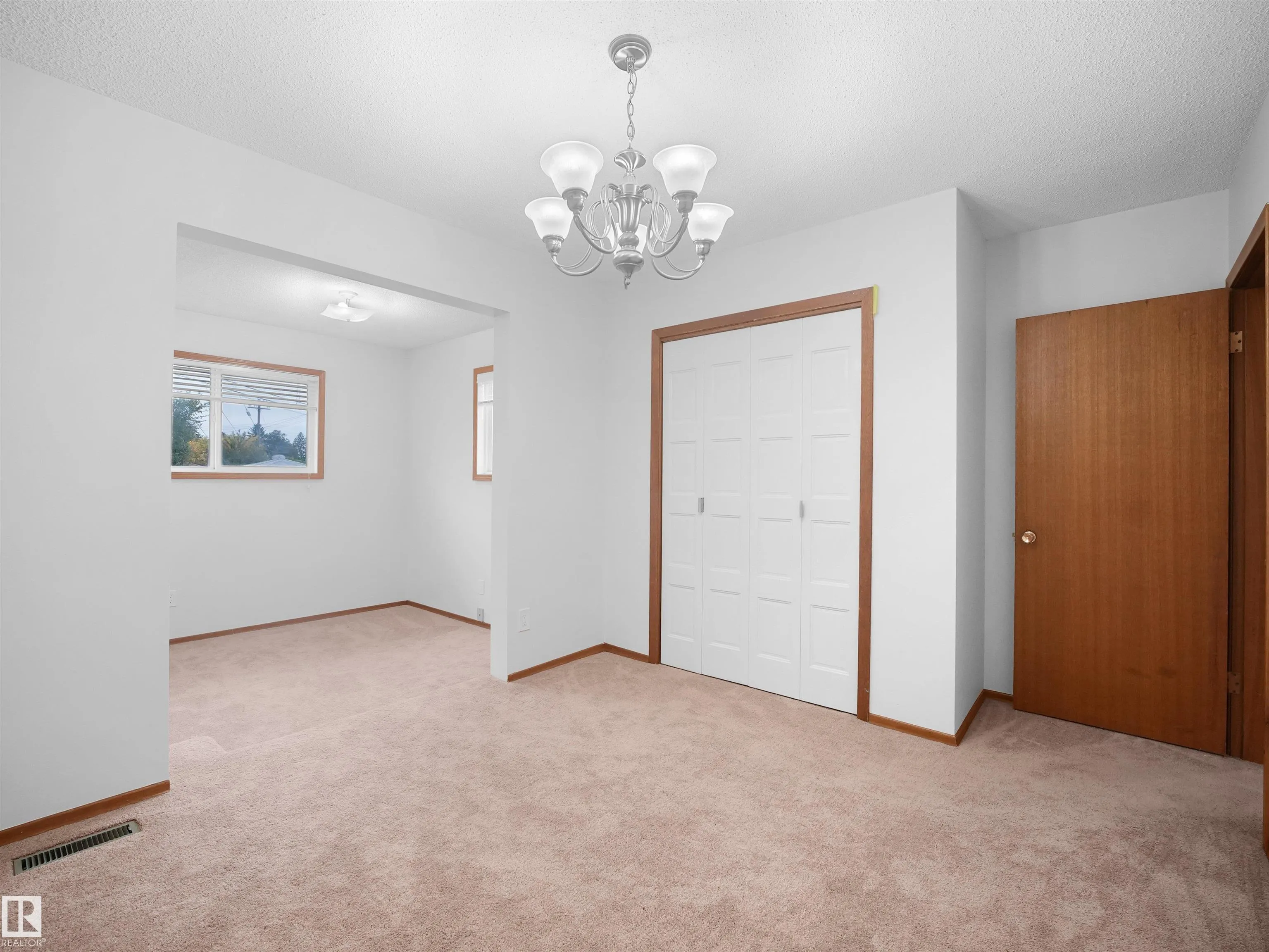 10307 135 Avenue