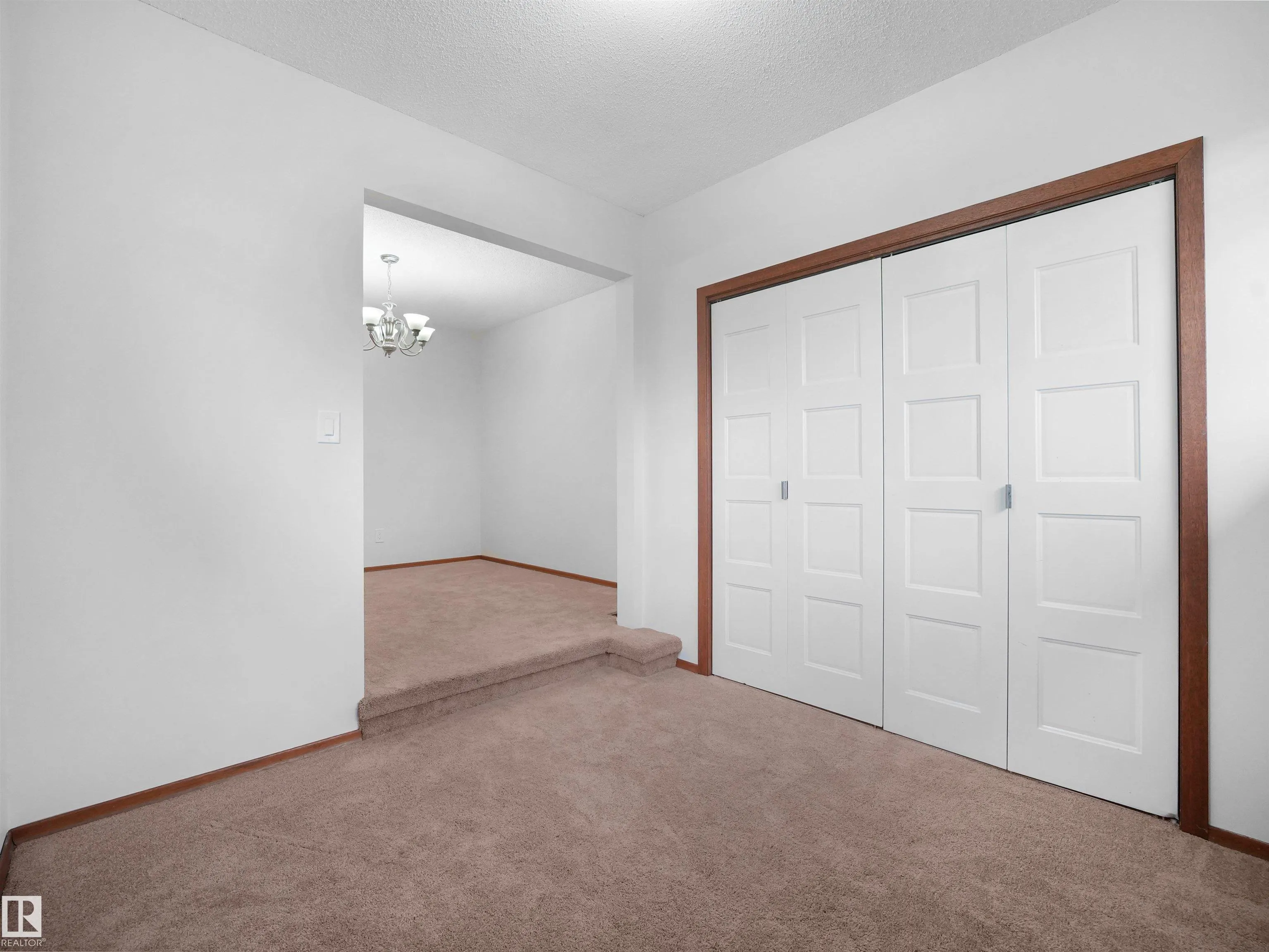 10307 135 Avenue