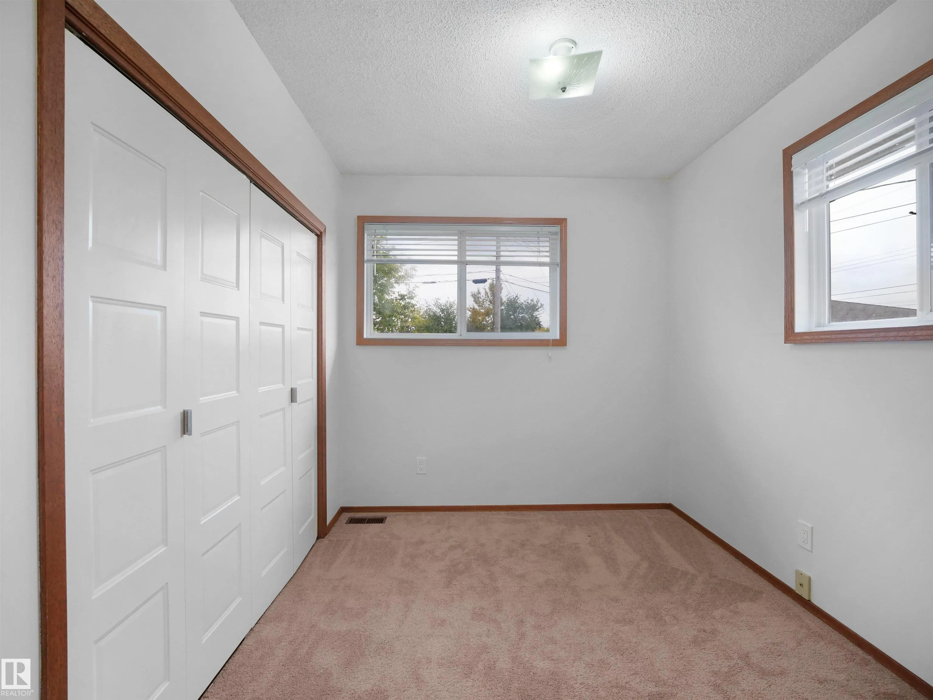 10307 135 Avenue