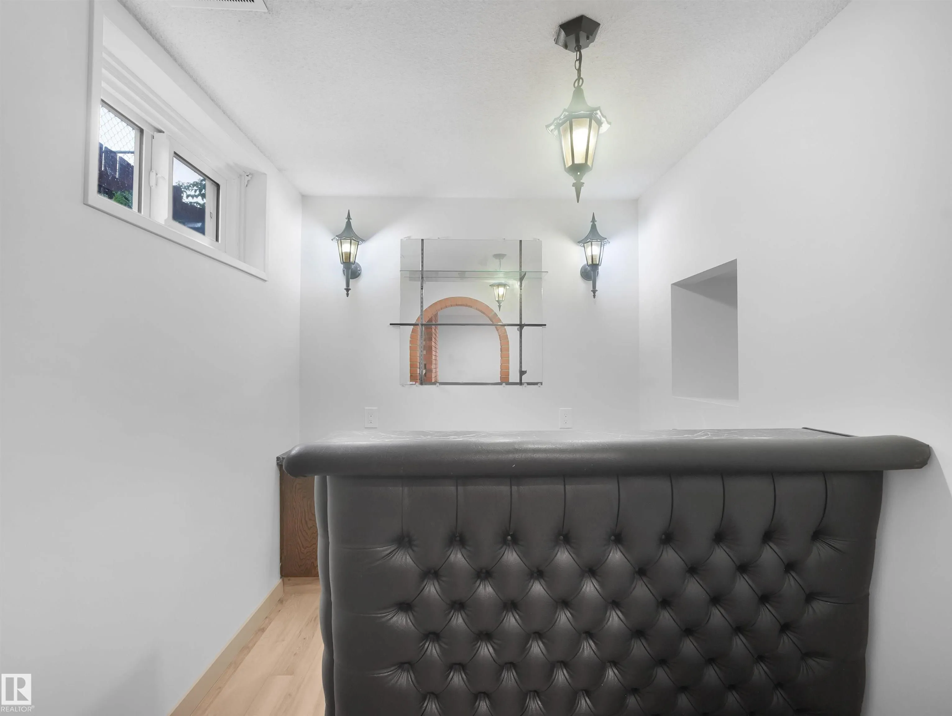 10307 135 Avenue