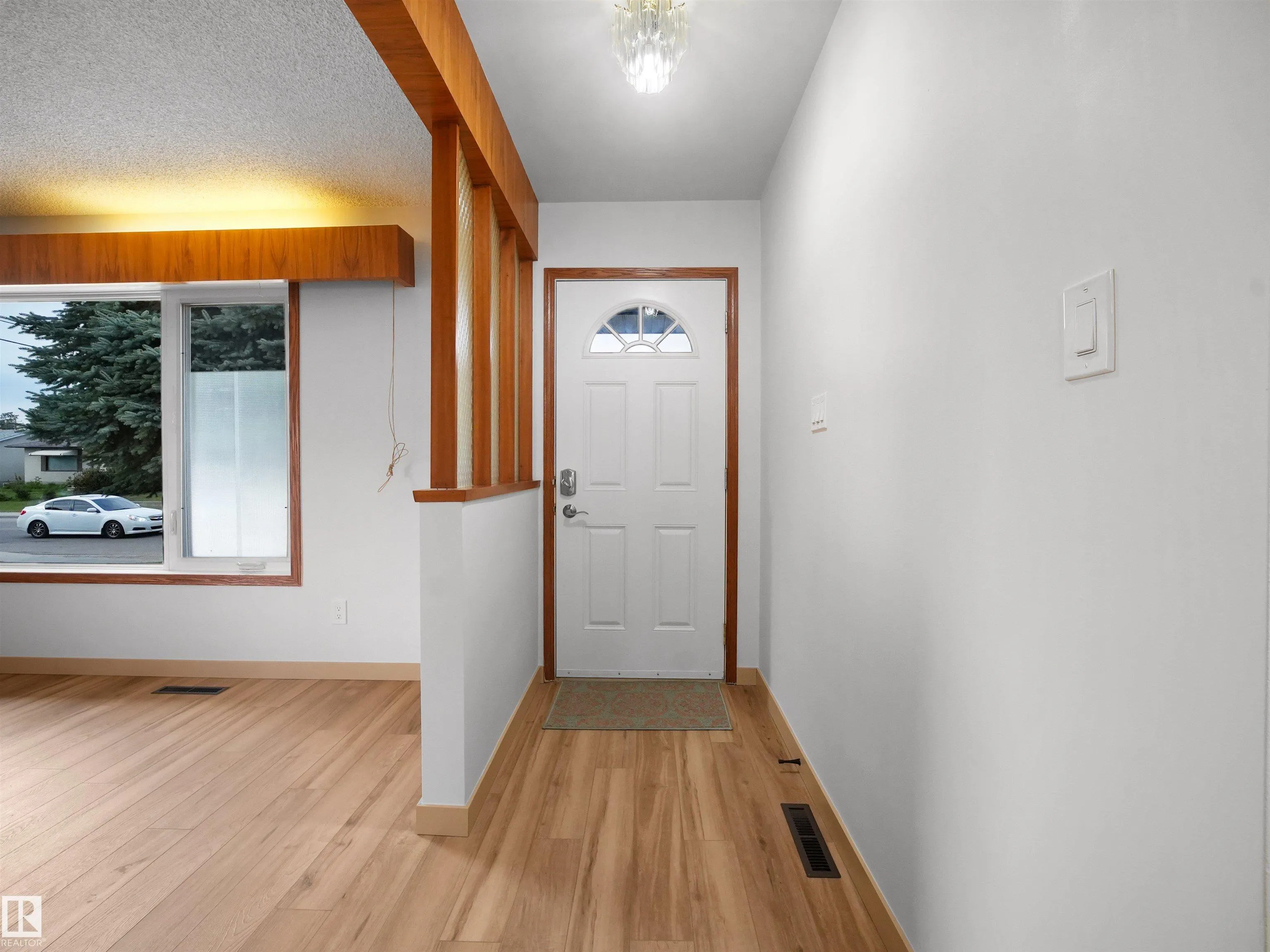 10307 135 Avenue
