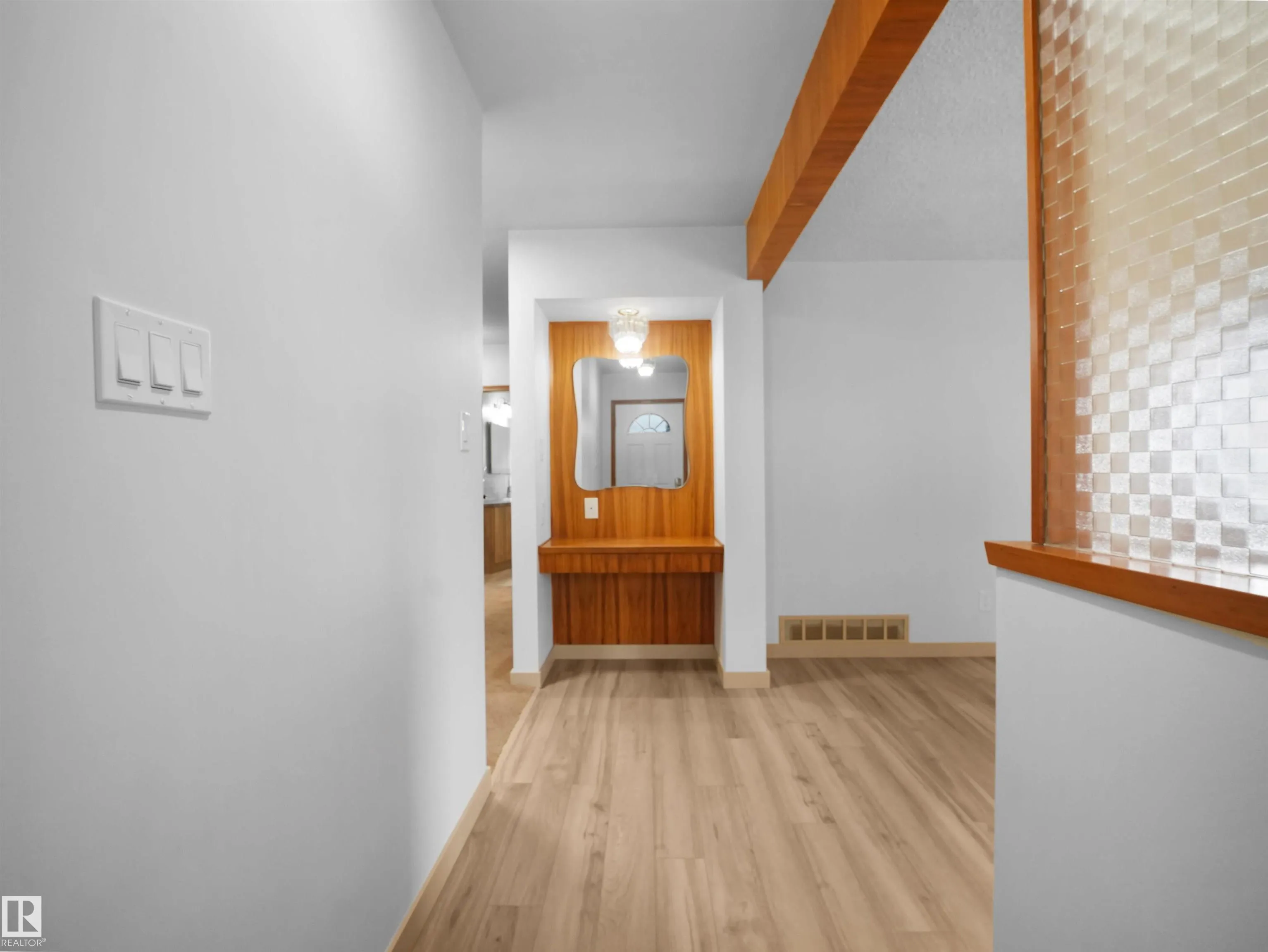 10307 135 Avenue