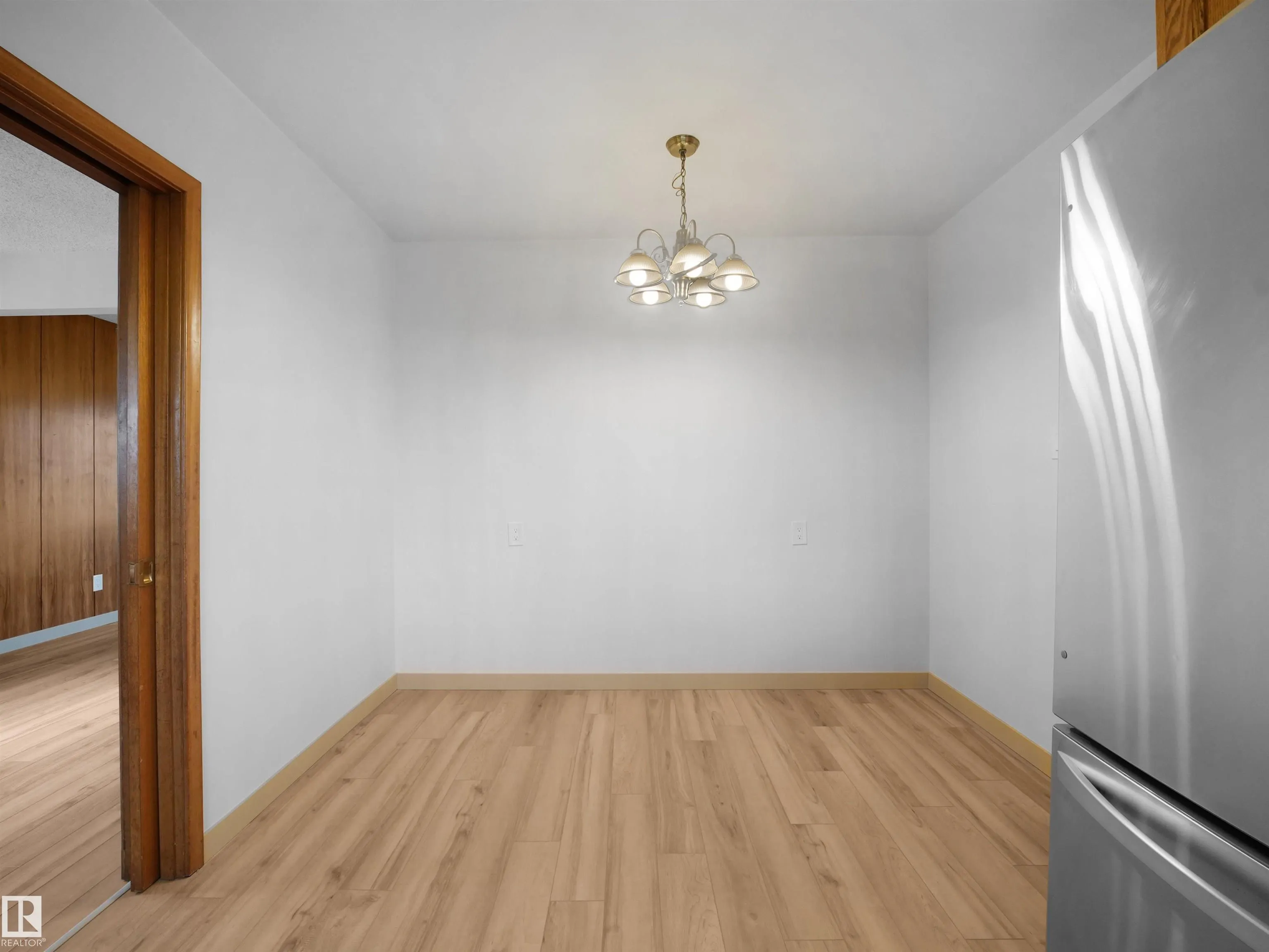 10307 135 Avenue