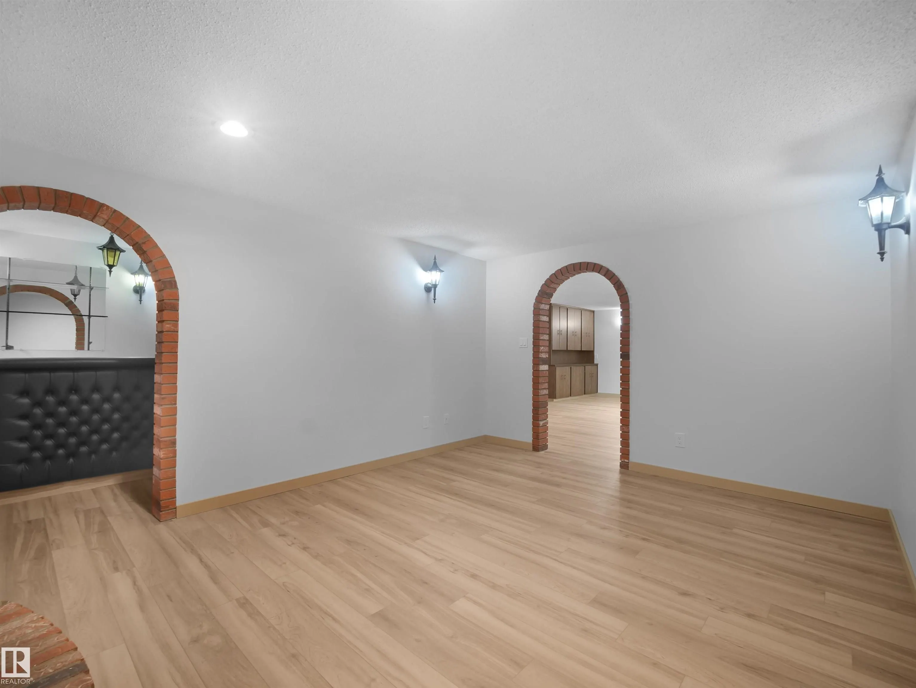10307 135 Avenue