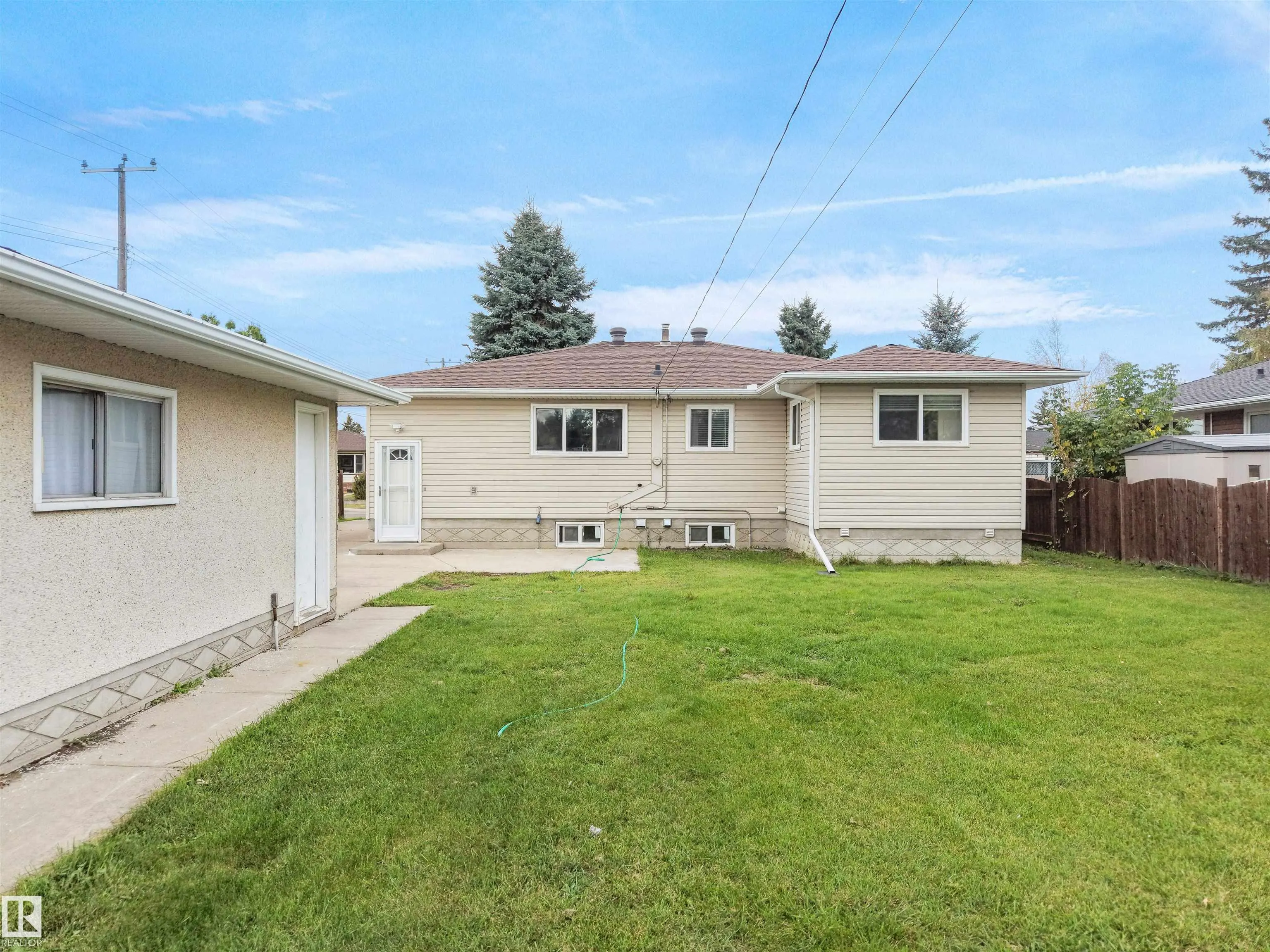 10307 135 Avenue