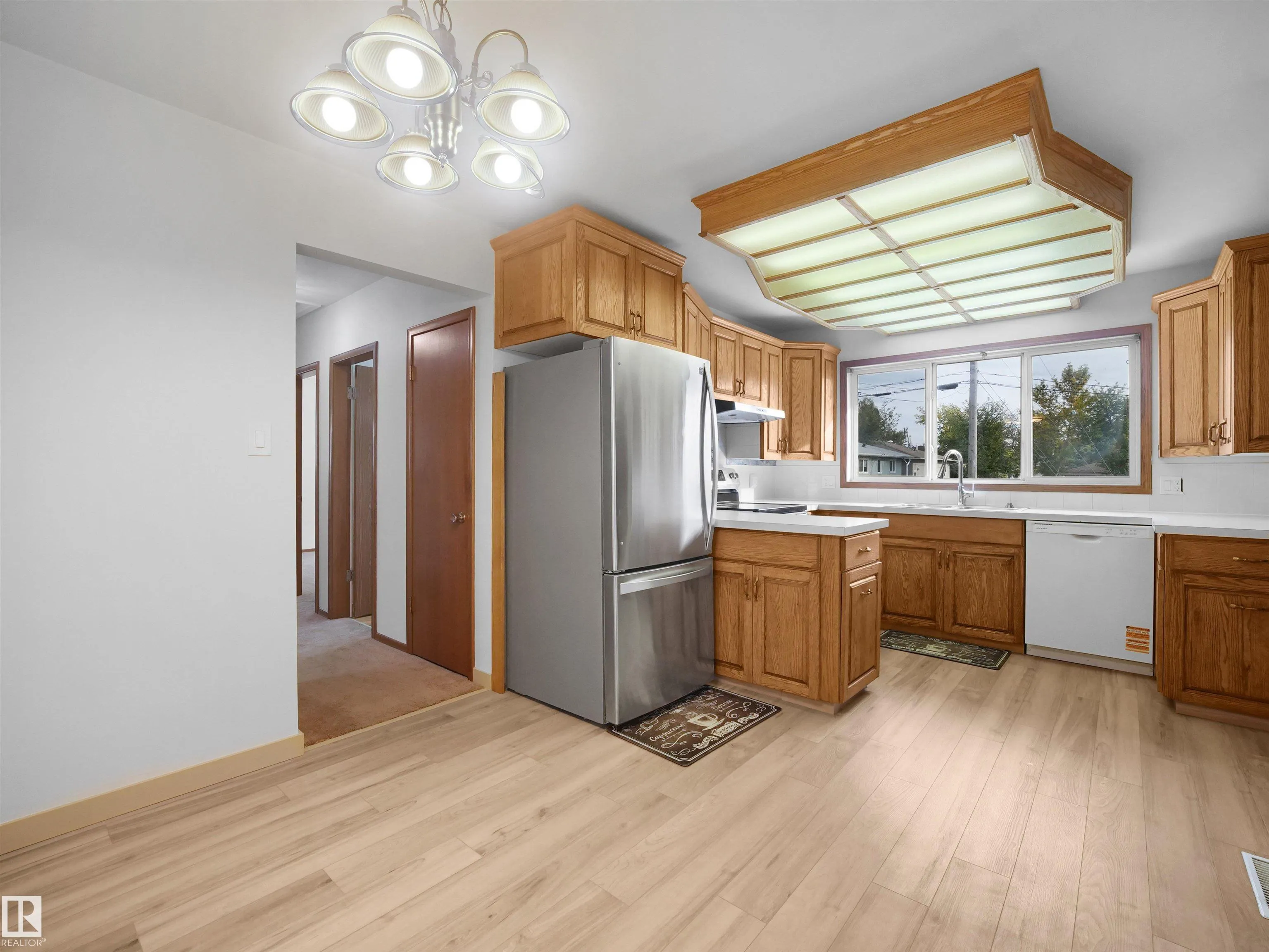10307 135 Avenue