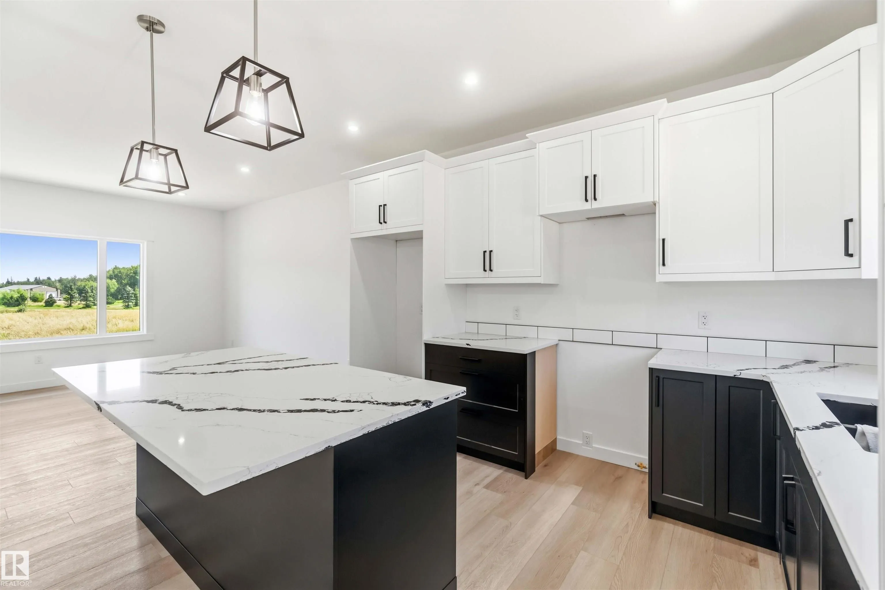 3406 TWP ROAD 552