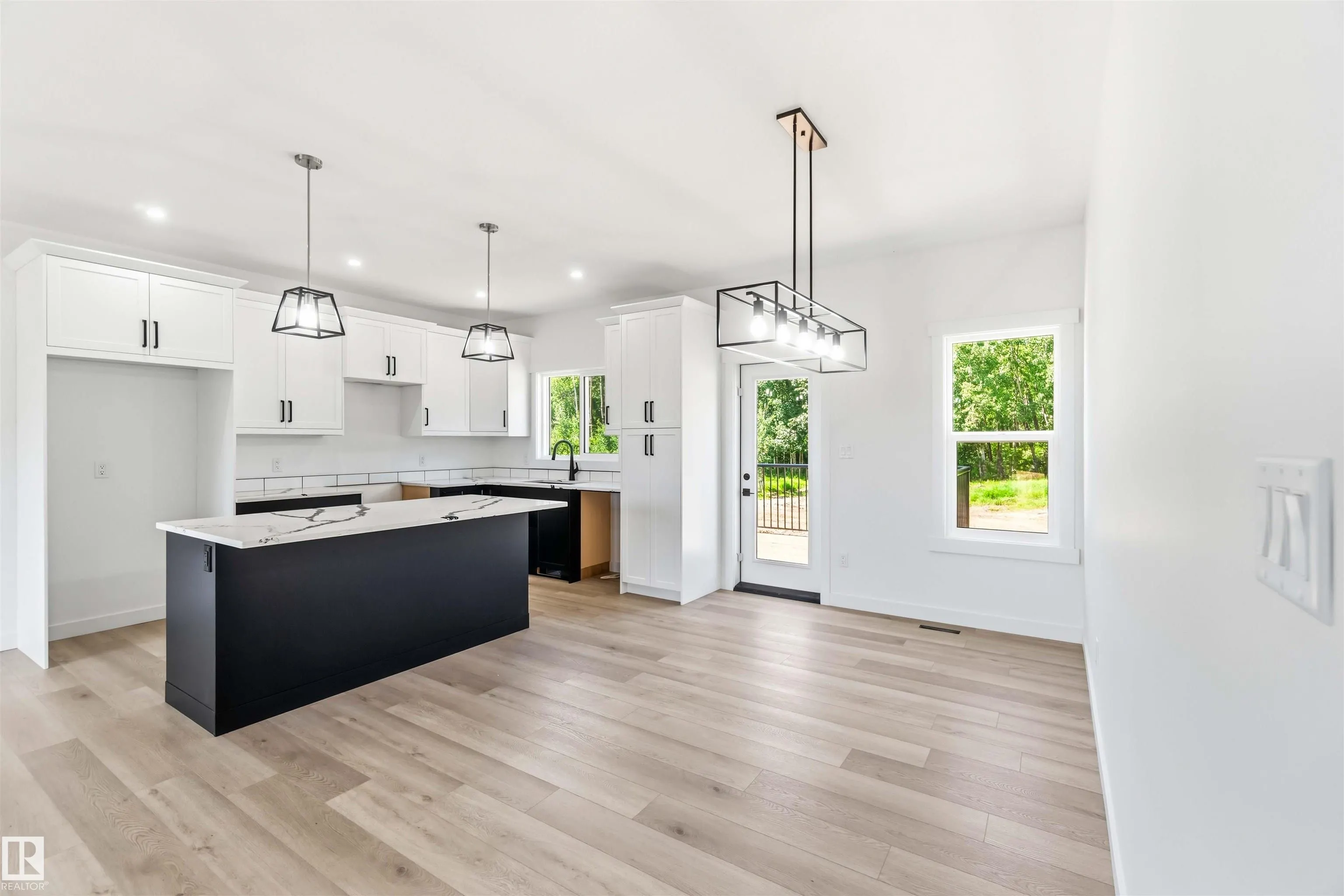 3406 TWP ROAD 552