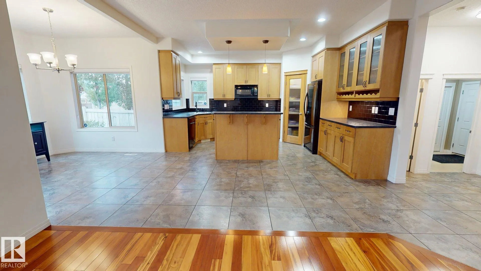 163 CALDWELL Way