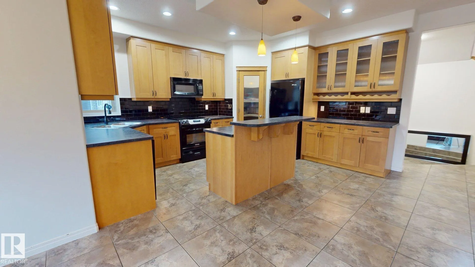 163 CALDWELL Way