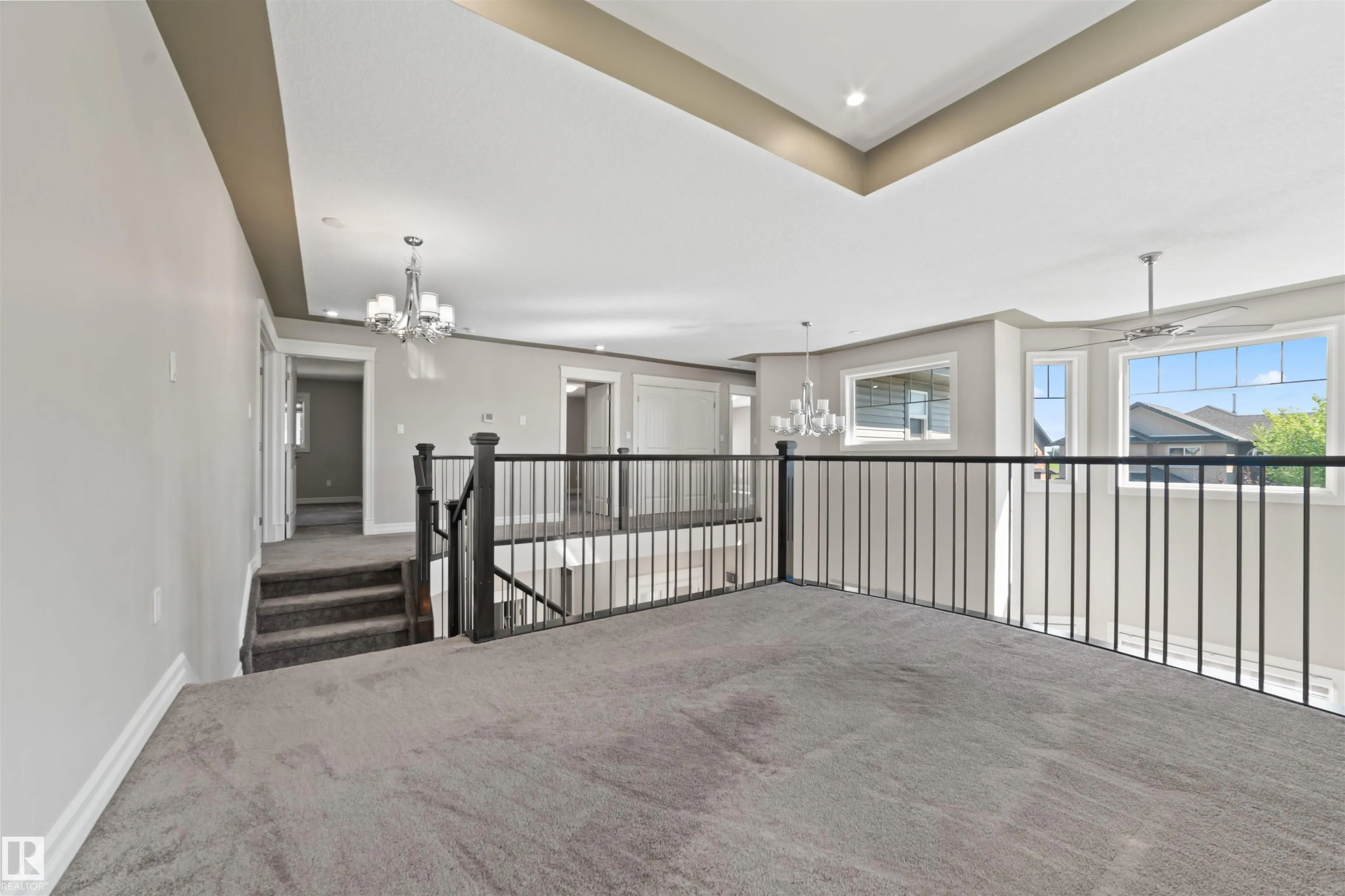 1721 ADAMSON Crescent