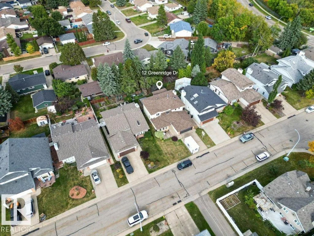 12 GREENRIDGE Drive