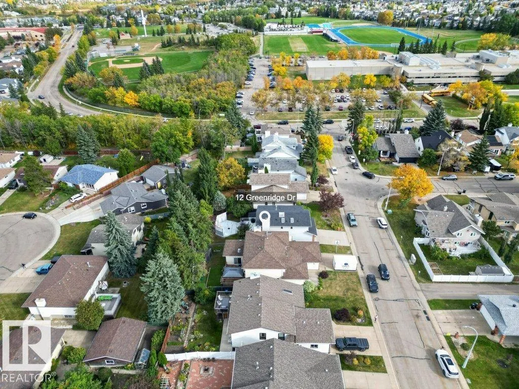 12 GREENRIDGE Drive