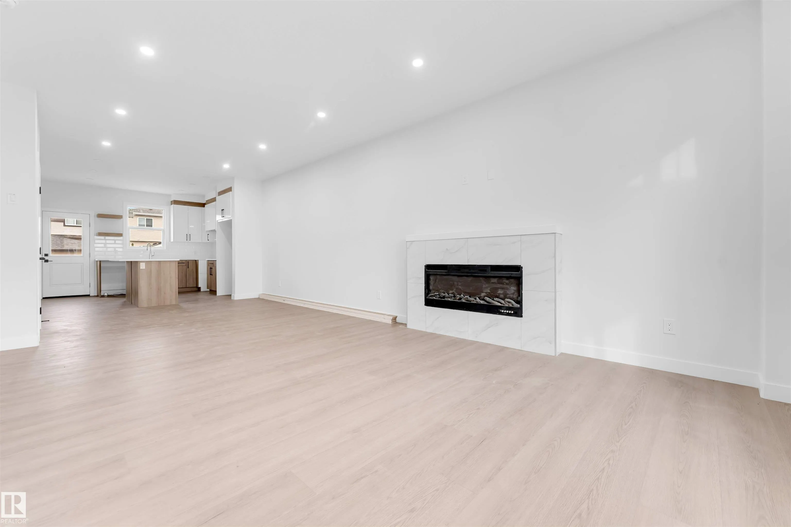 523 Robinson Blvd