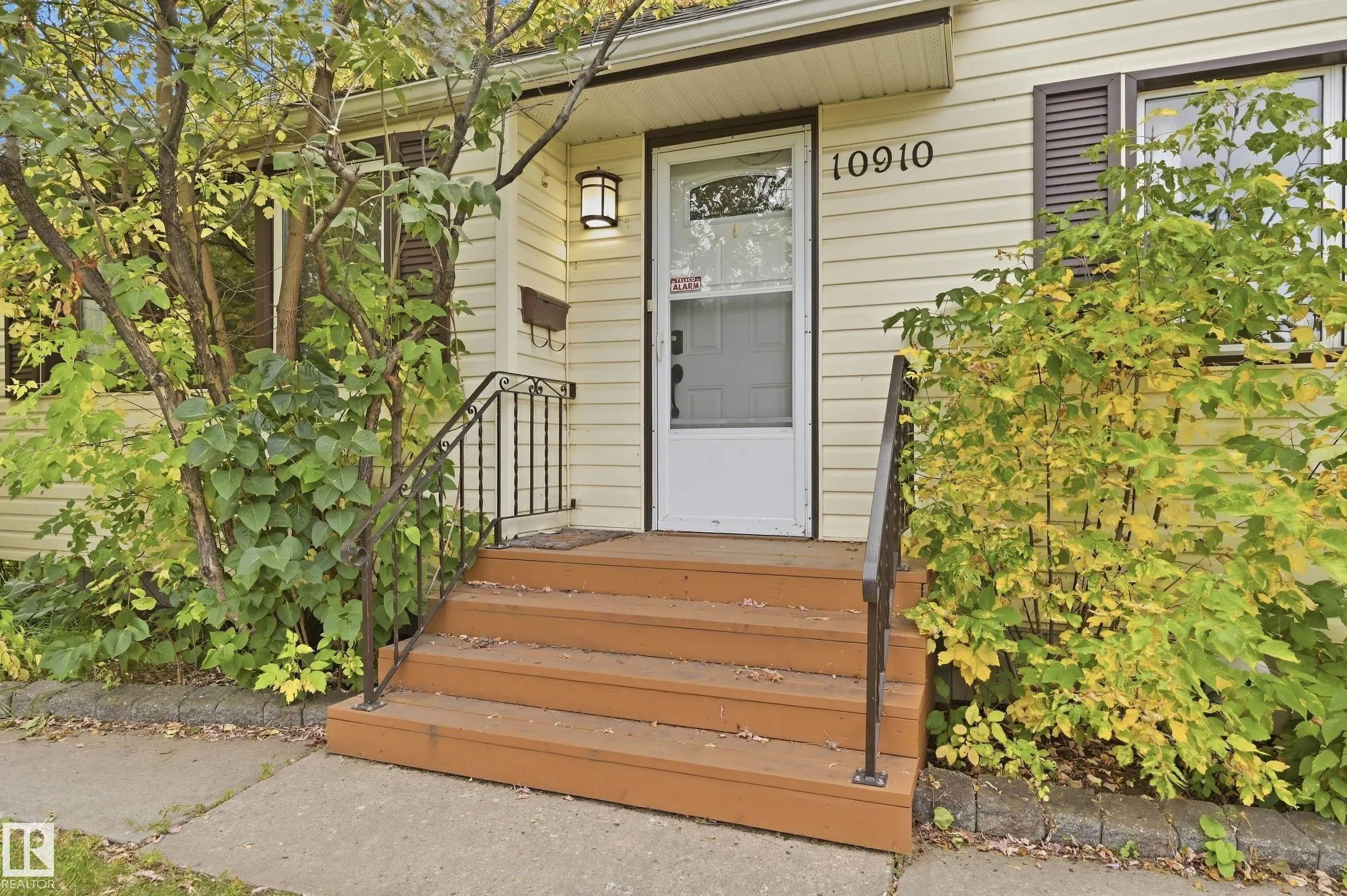 10910 117 Street