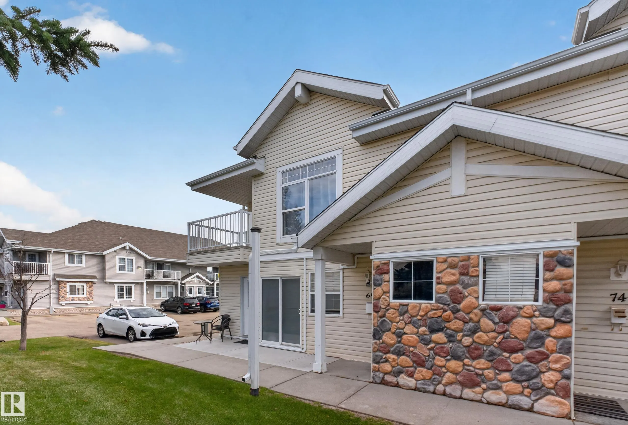 150 EDWARDS Drive