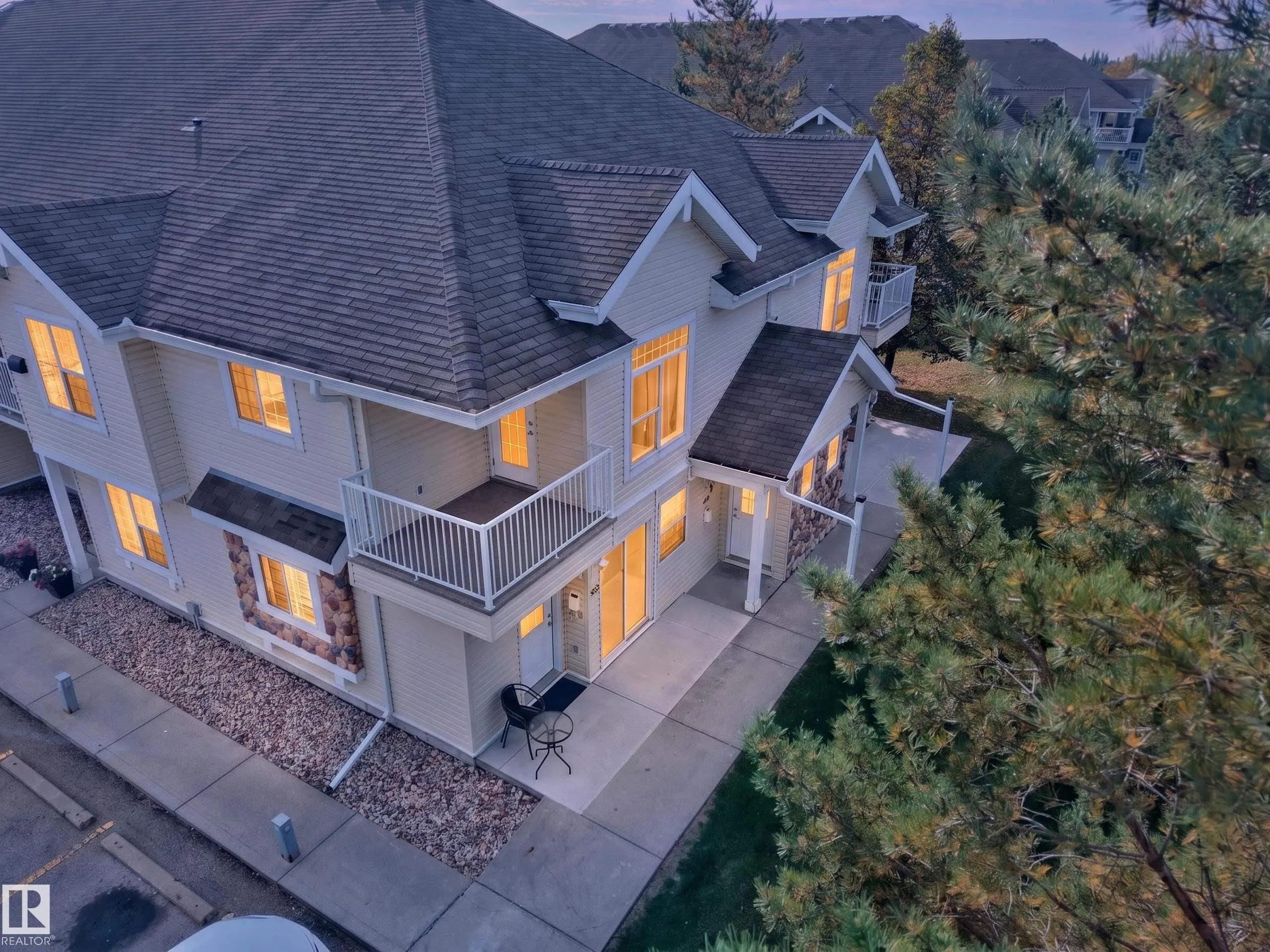 150 EDWARDS Drive