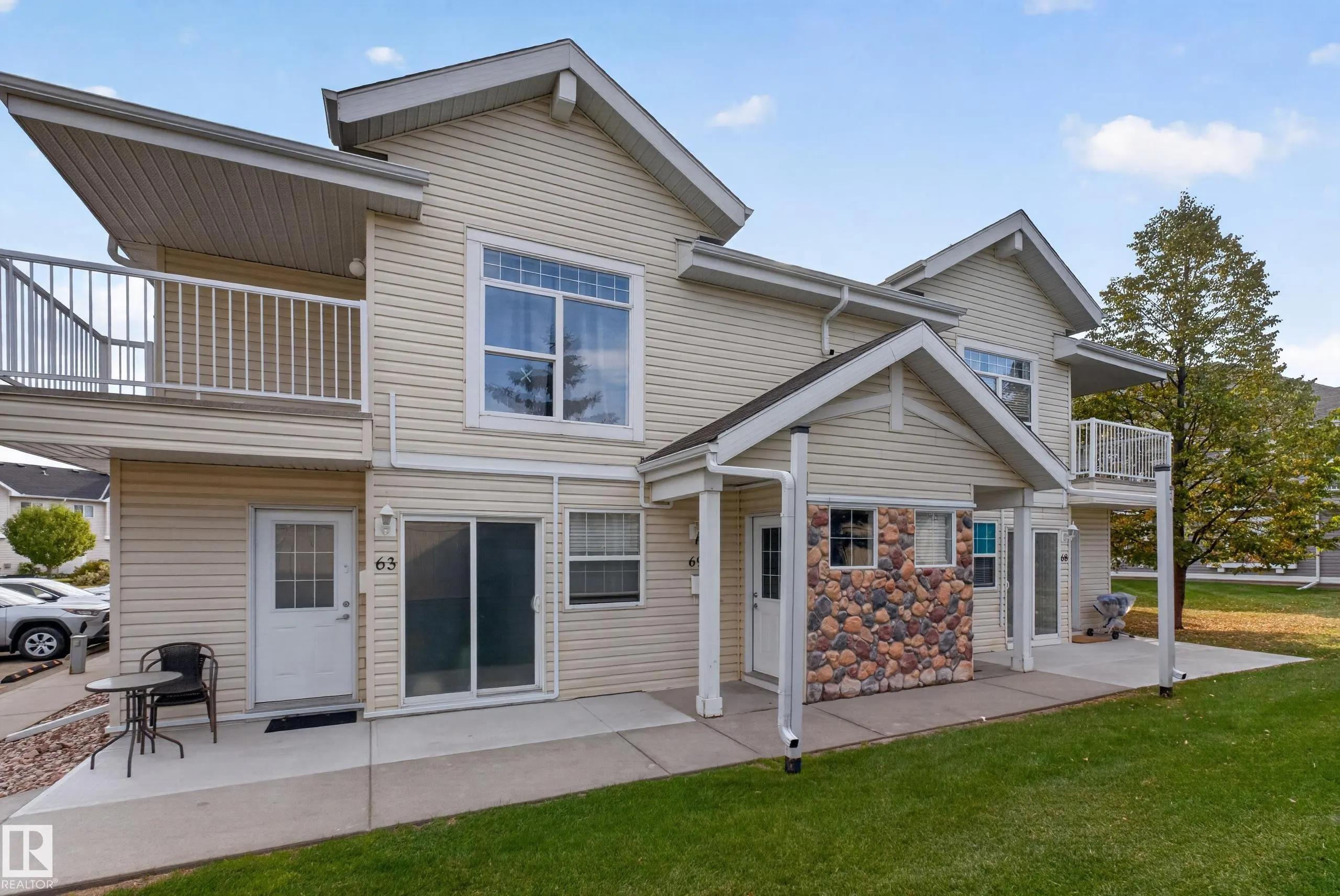 150 EDWARDS Drive