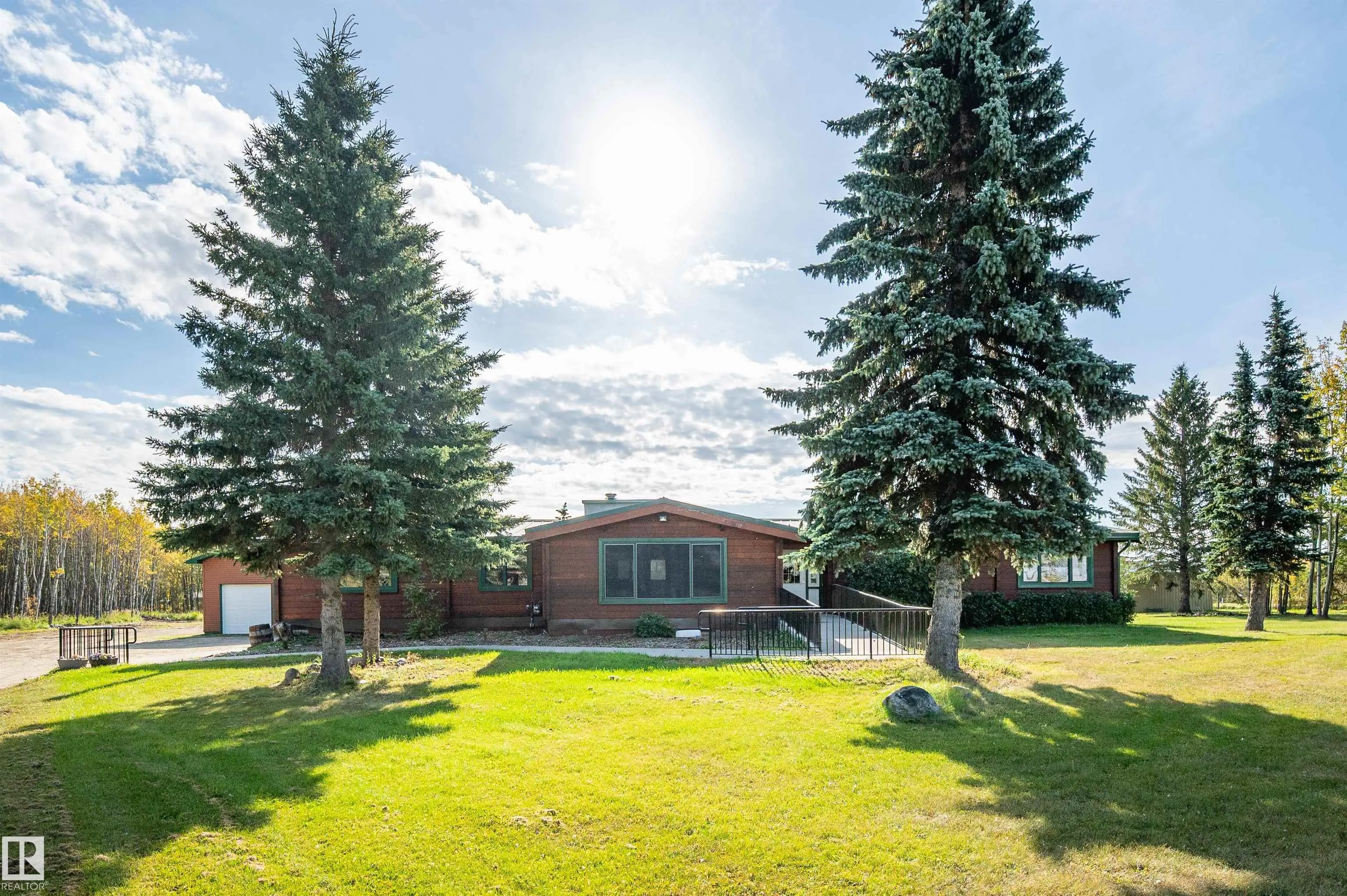 52307 RGE ROAD 213