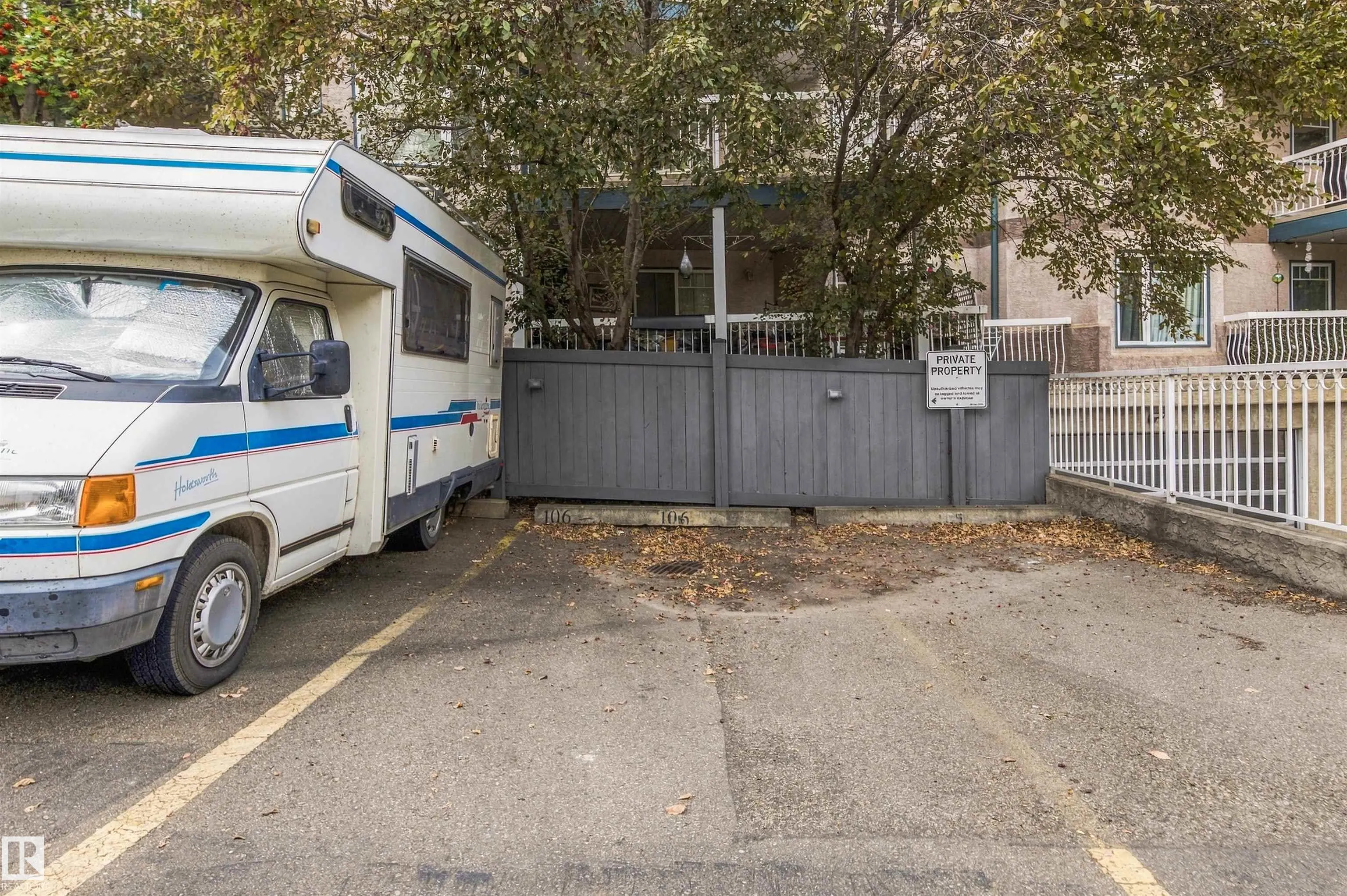 8909 100 Street