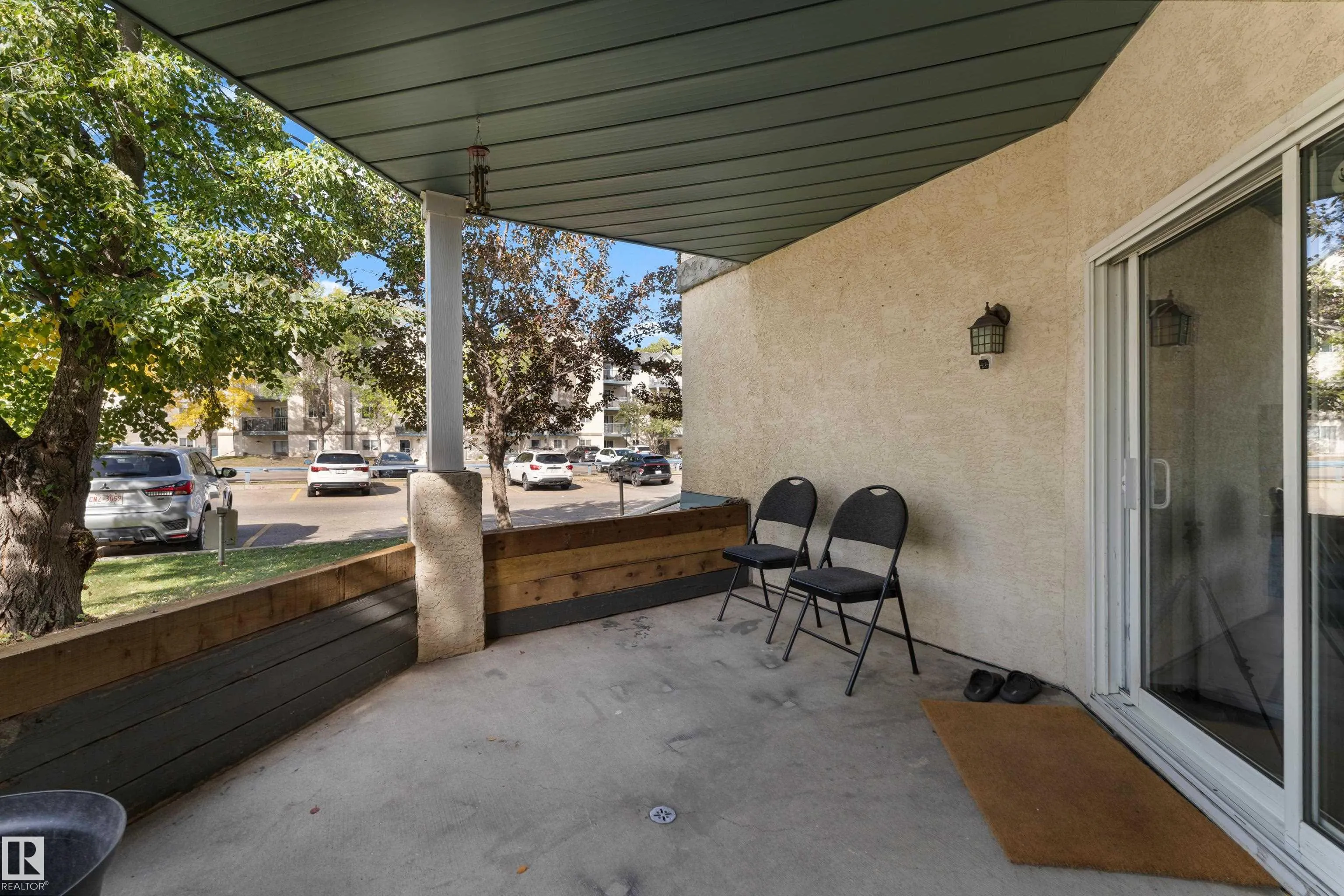 2508 50 Street