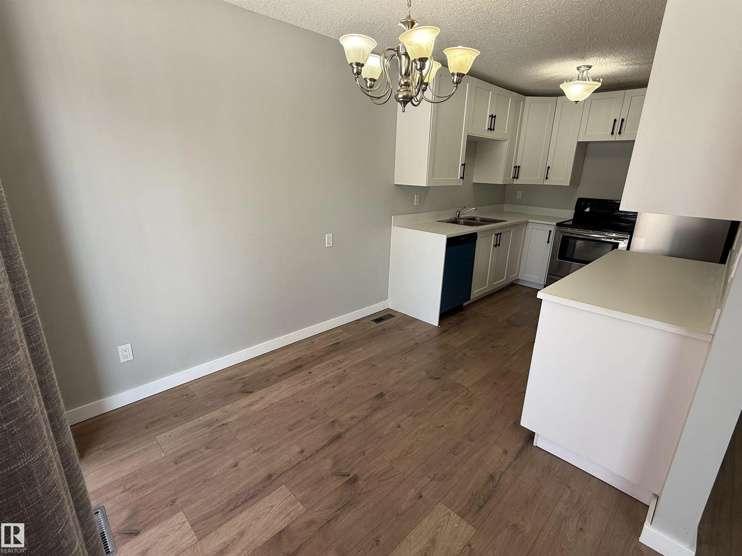 10654 BEAUMARIS Road