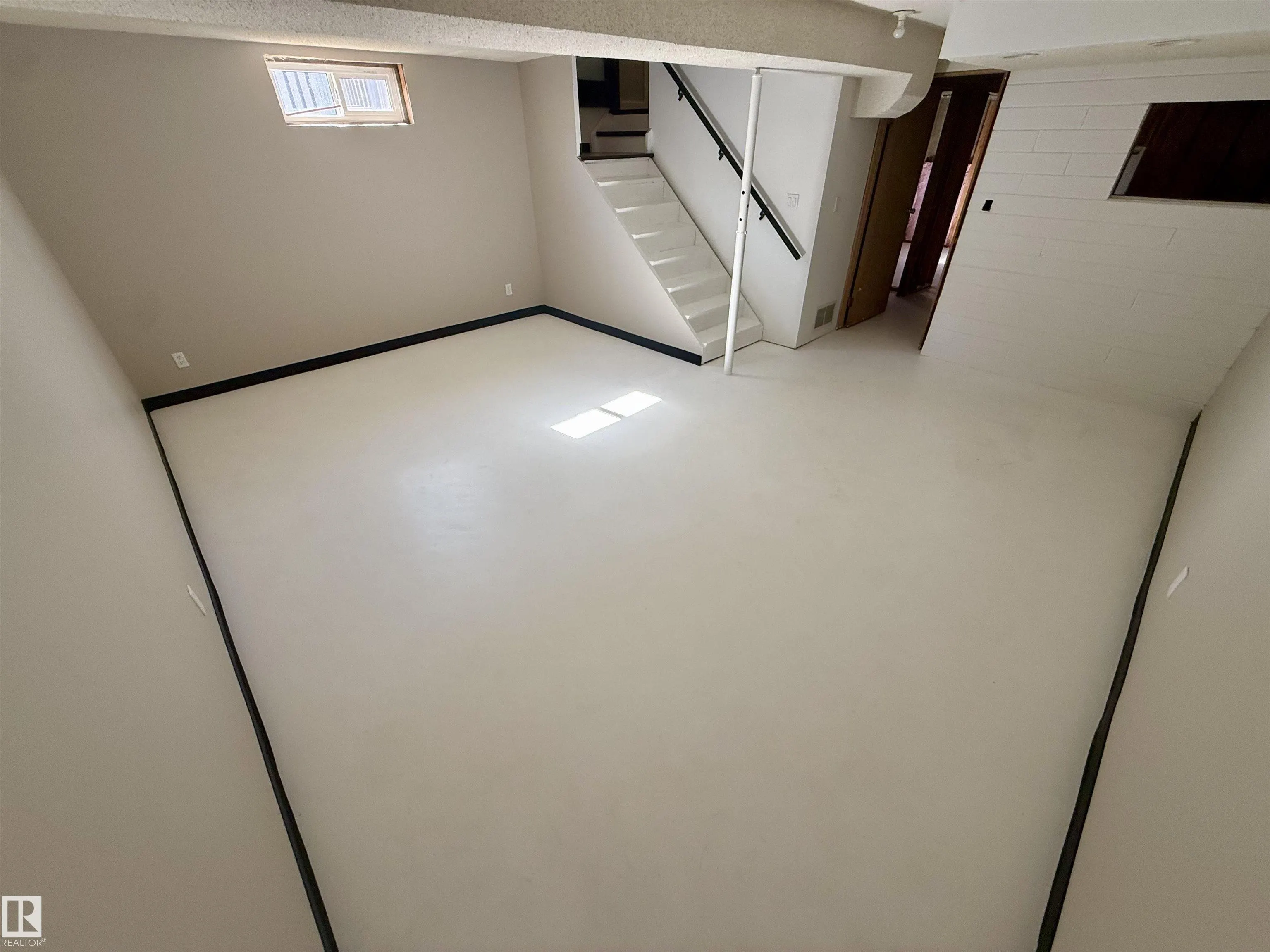 10654 BEAUMARIS Road