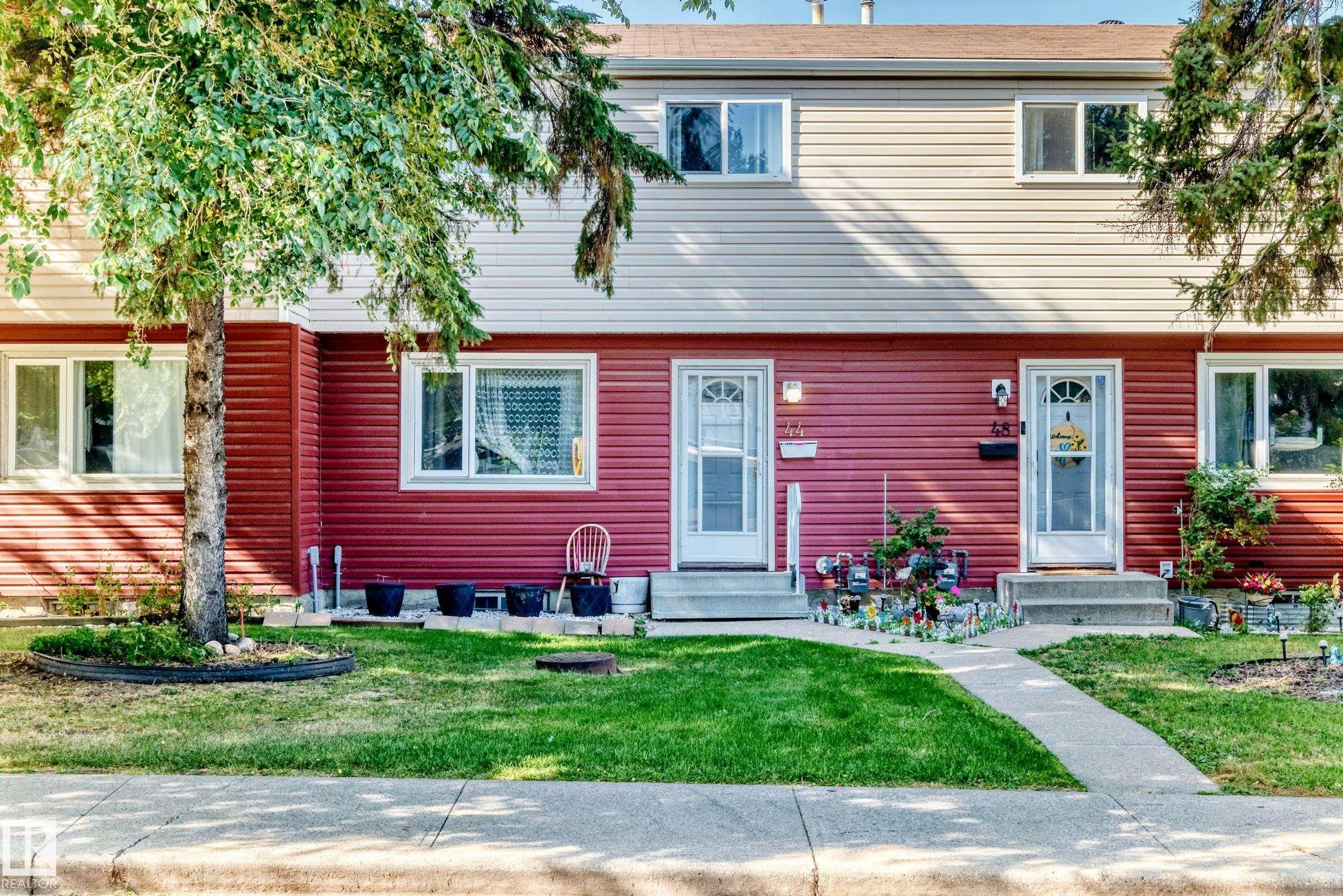44 HABITAT Crescent