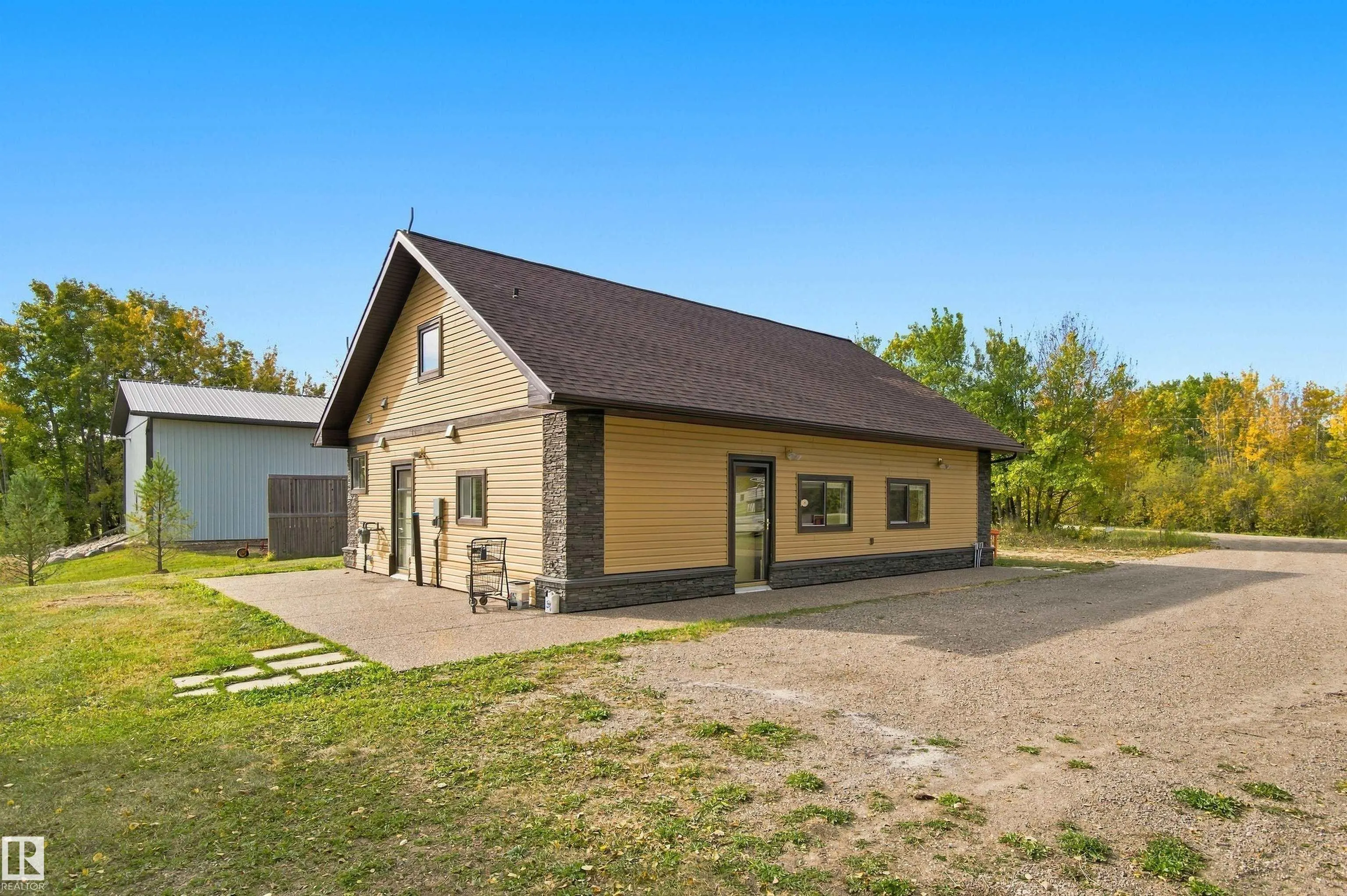 217-51069 RGE RD 215