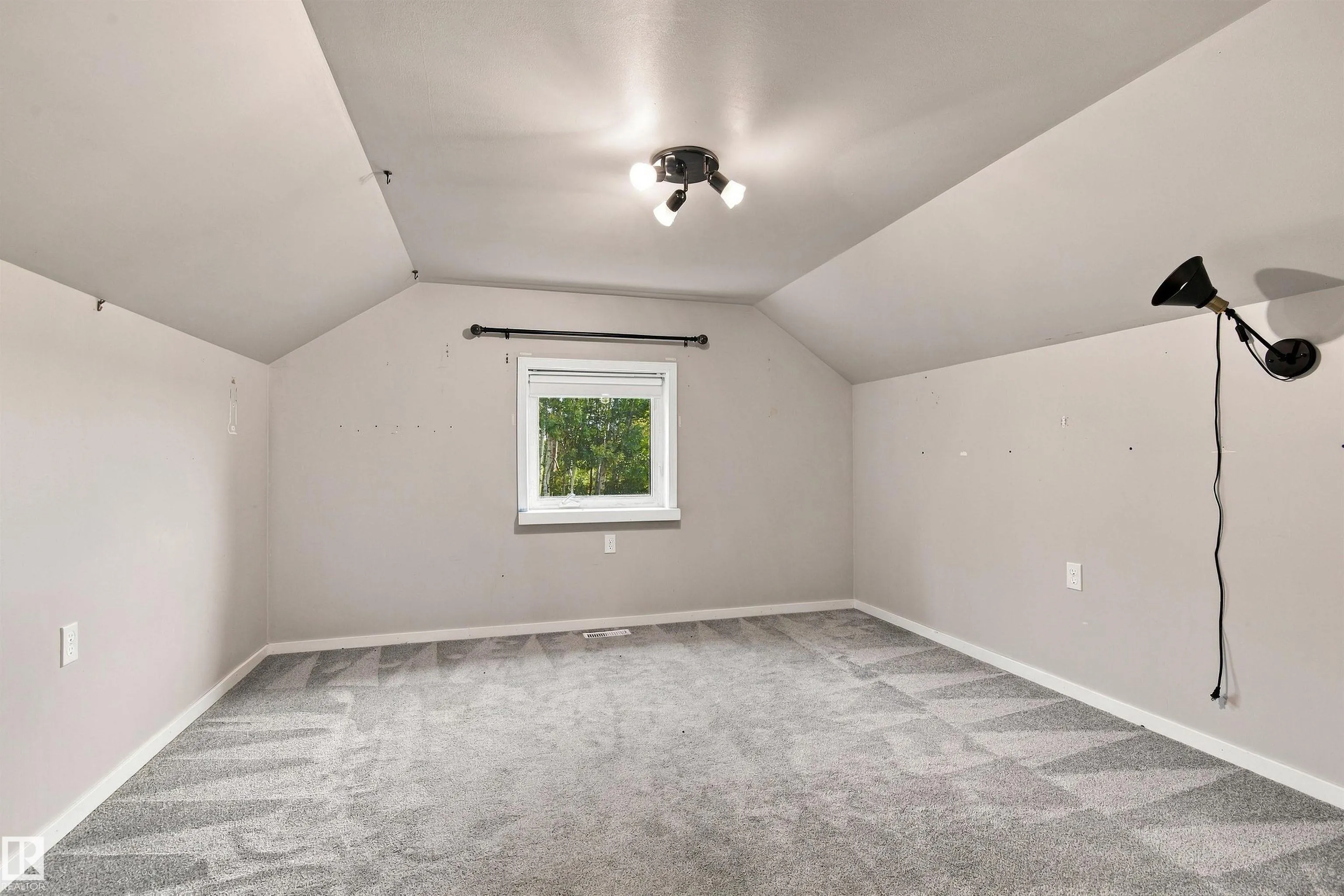 217-51069 RGE RD 215